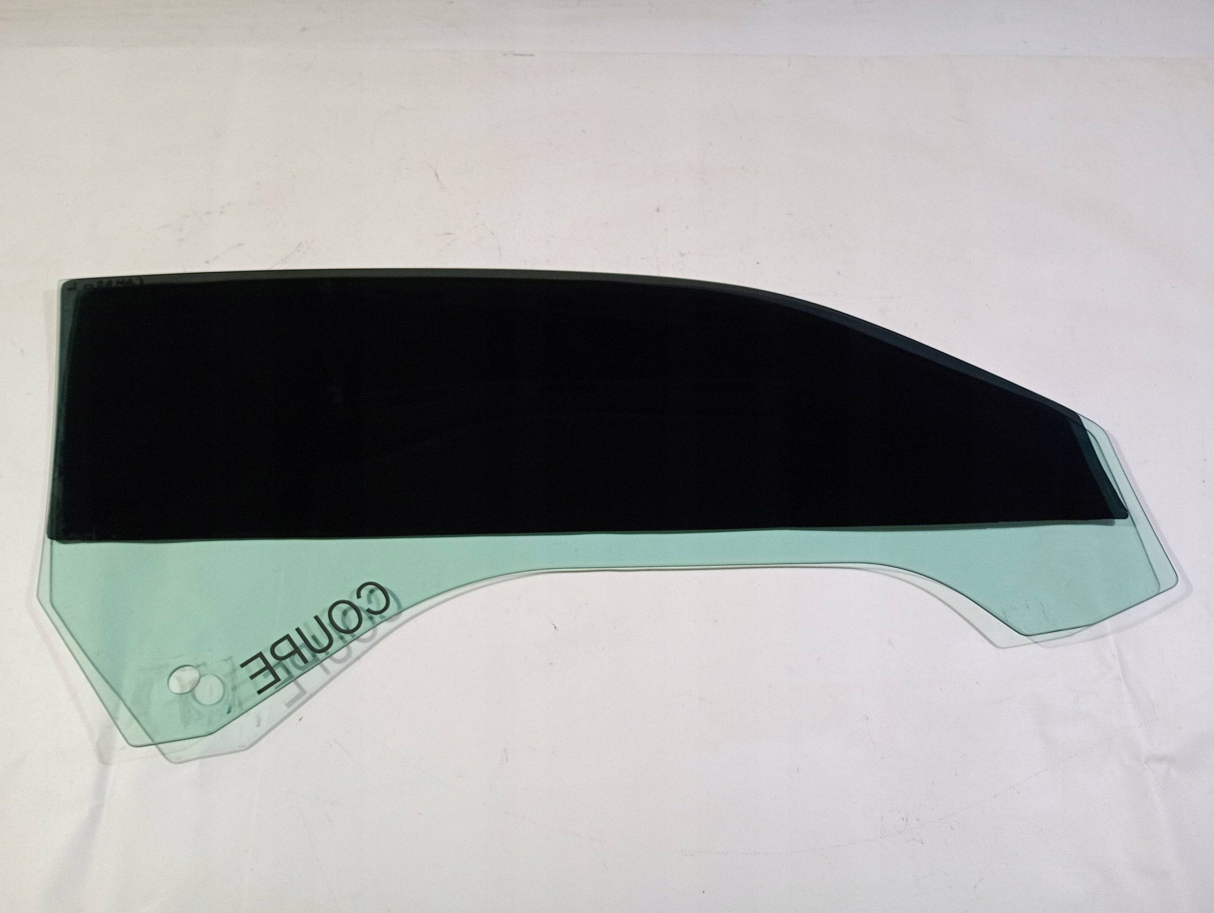 window side left front door driver´s Chevrolet Camaro 2009-2015