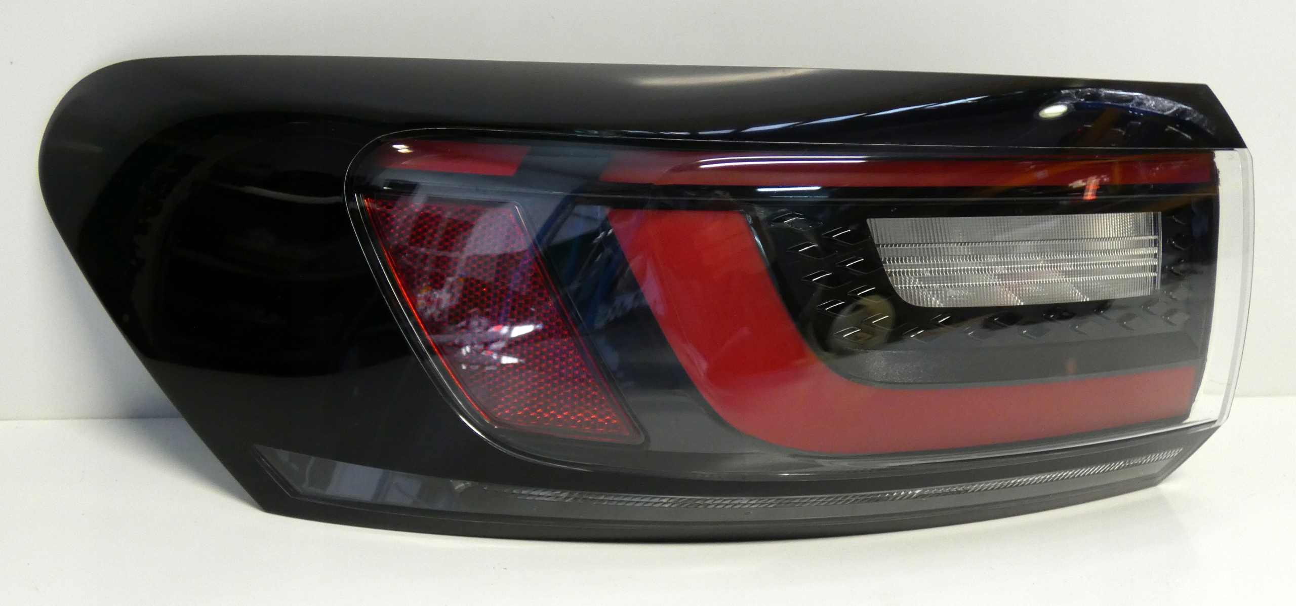VW ID4 11A945095 LED light rear part left rear