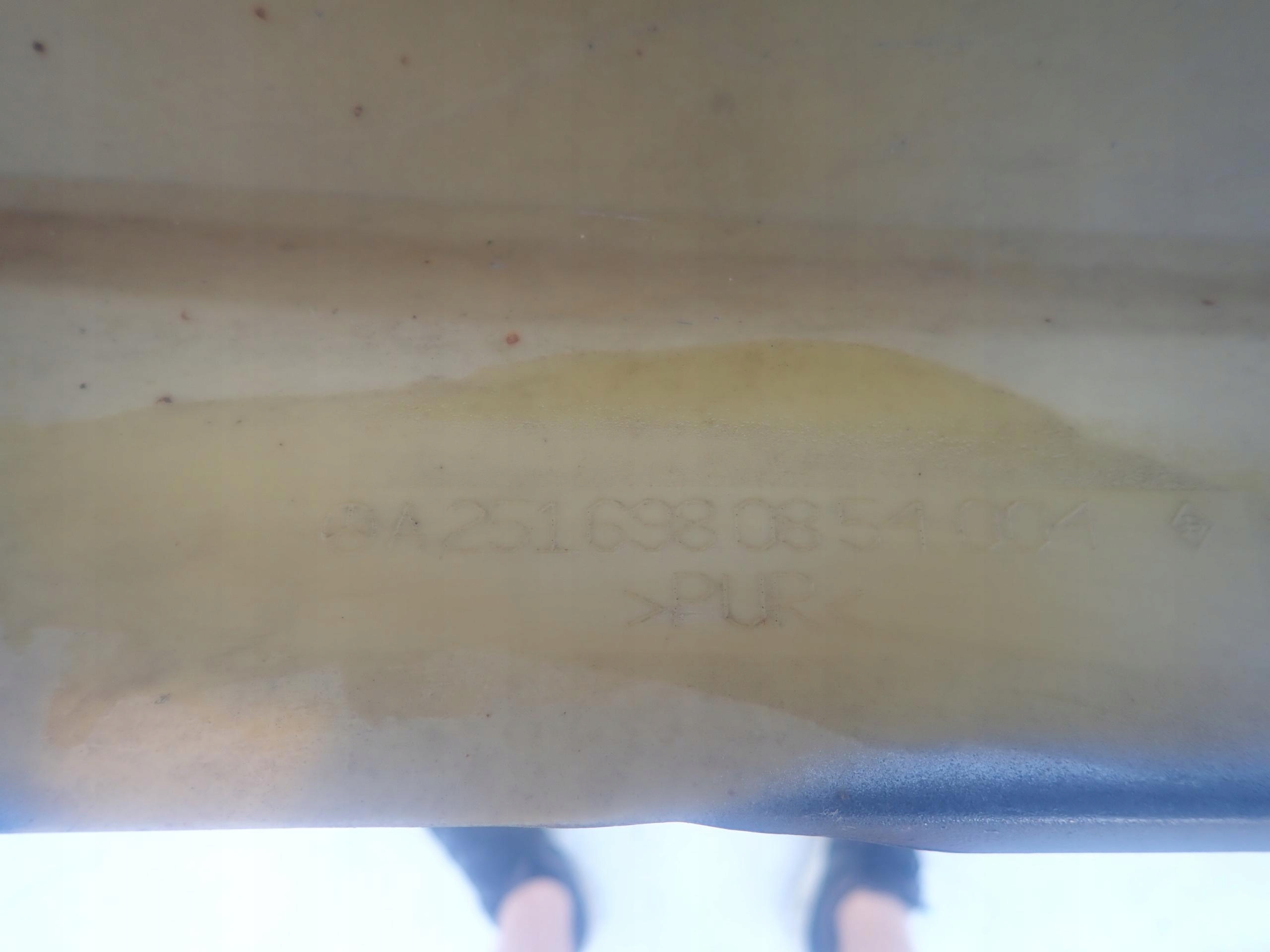 MERCEDES R-KLASA W251 threshold right moulding threshold