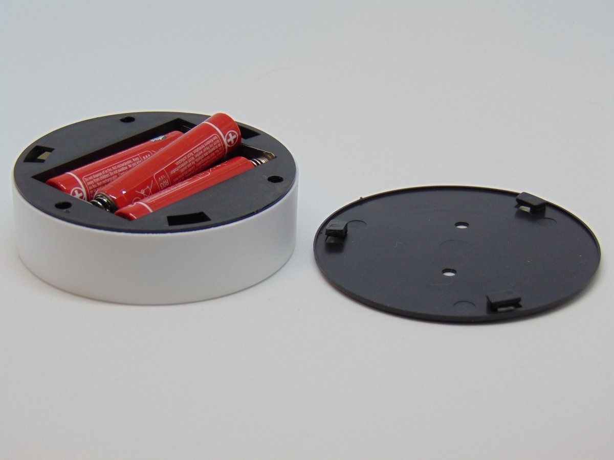 LAMPY BEZPRZEWODOWE WIELOKOLOROWE LED Z PILOTEM NA BATERIE BALTIMORE 2SZT C Marka Baltimore