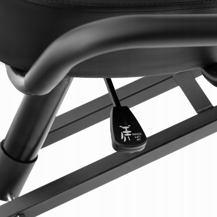 KRZESŁO BIUROWE KLĘKOSIAD ERGONOMICZNE FOTEL BIUROWY BÓL Kręgosłupa Mata Marka inna