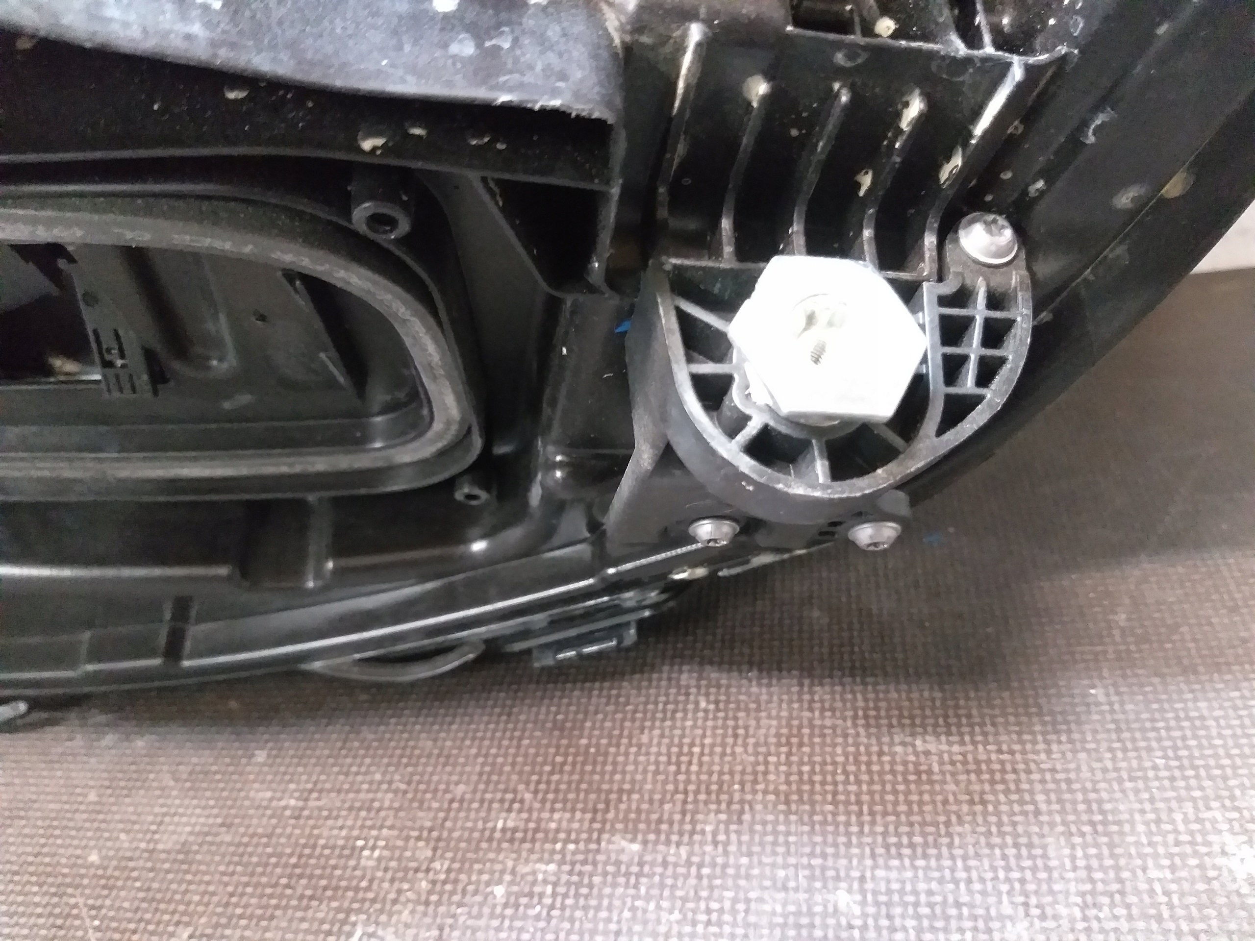 LIGHT FRONT RIGHT MERCEDES E KLASA W213 LIFT FULL