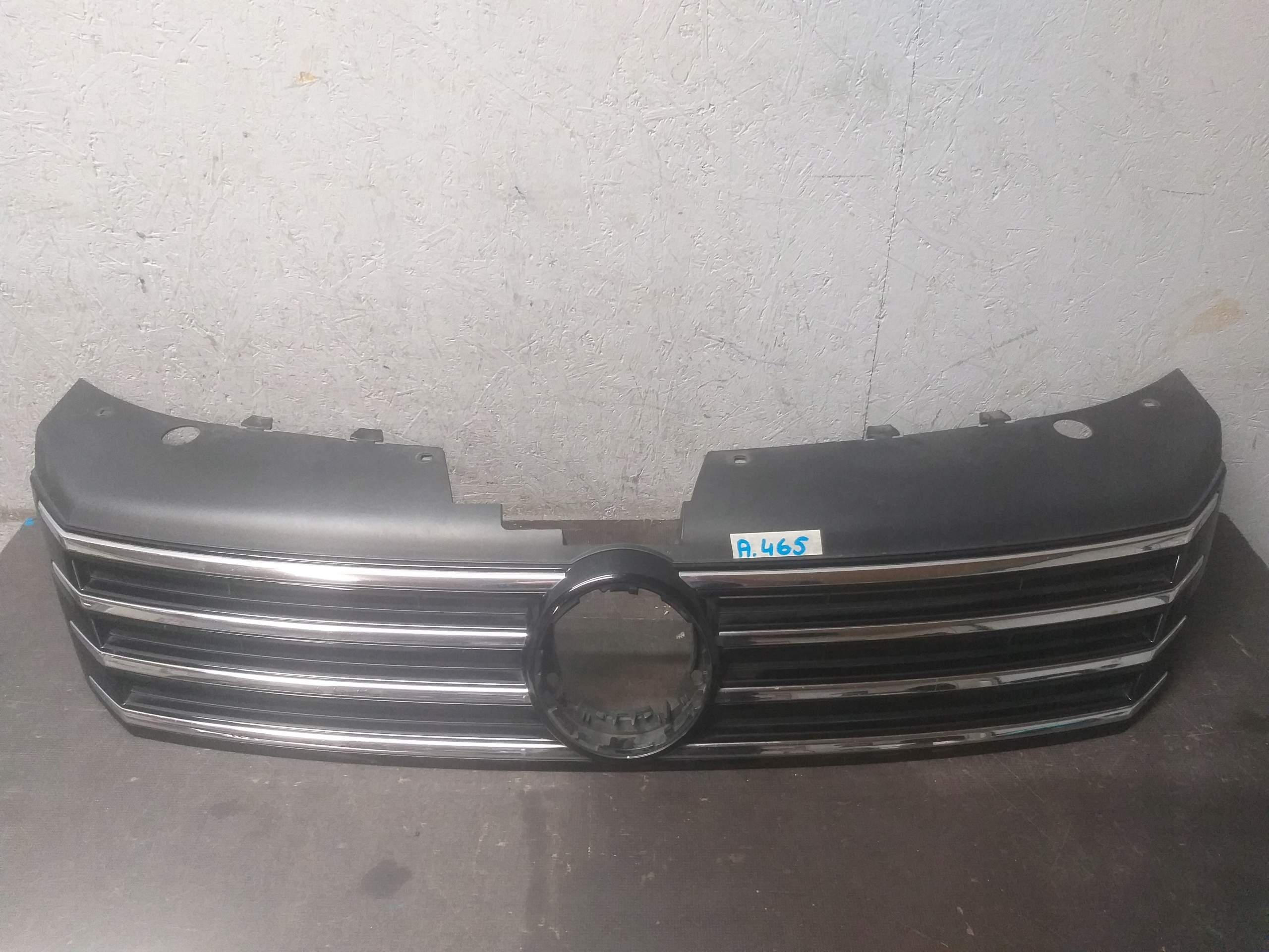 GRIGLIA VW PASSAT B7 3AA853651