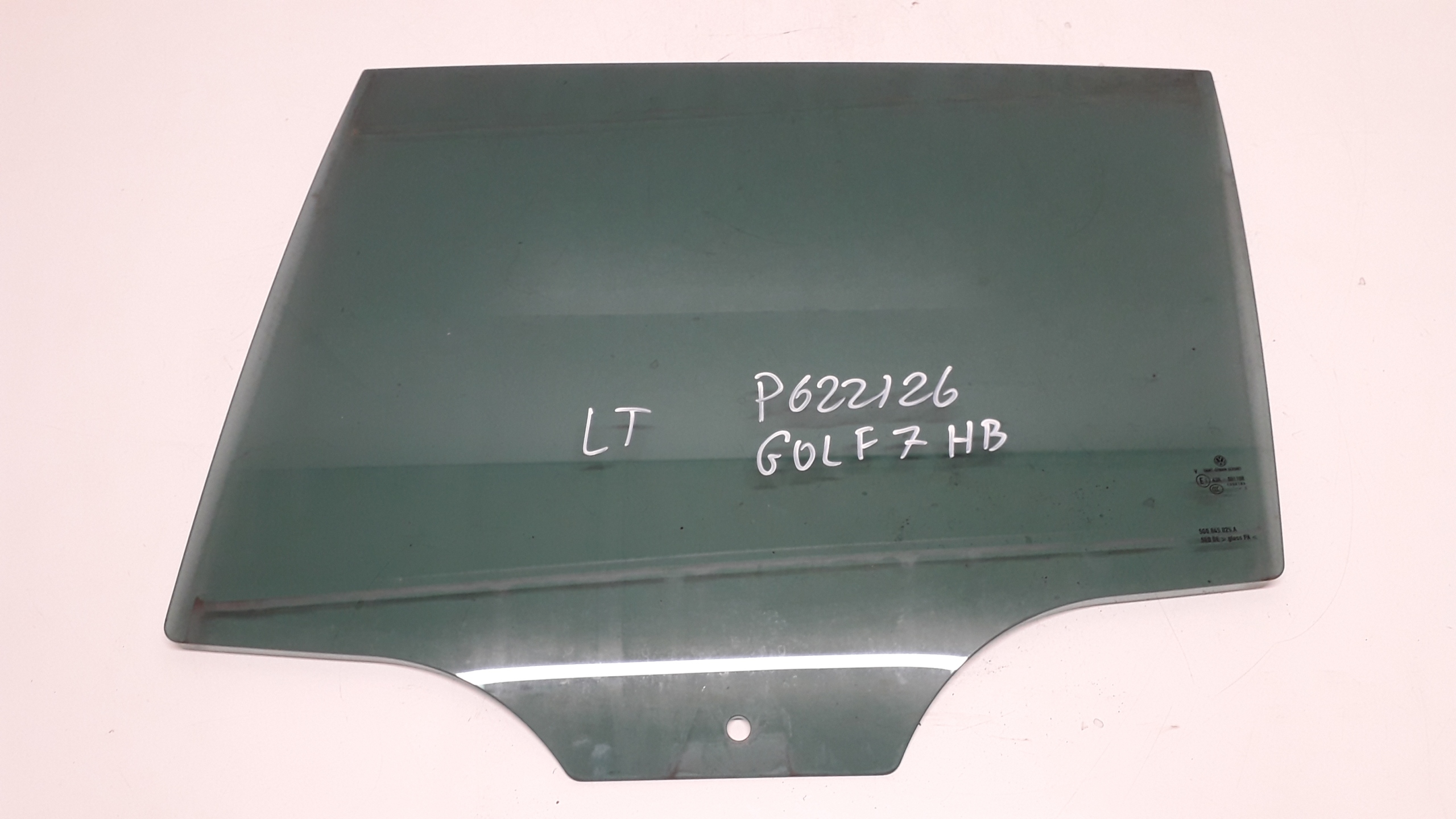 5G6845025A - VW GOLF VII 7 СТЕКЛО ДВЕРИ ЛЕВОЕ ЗАДНЕЕ ЛЕВОЕ ЗАДНЕЕ