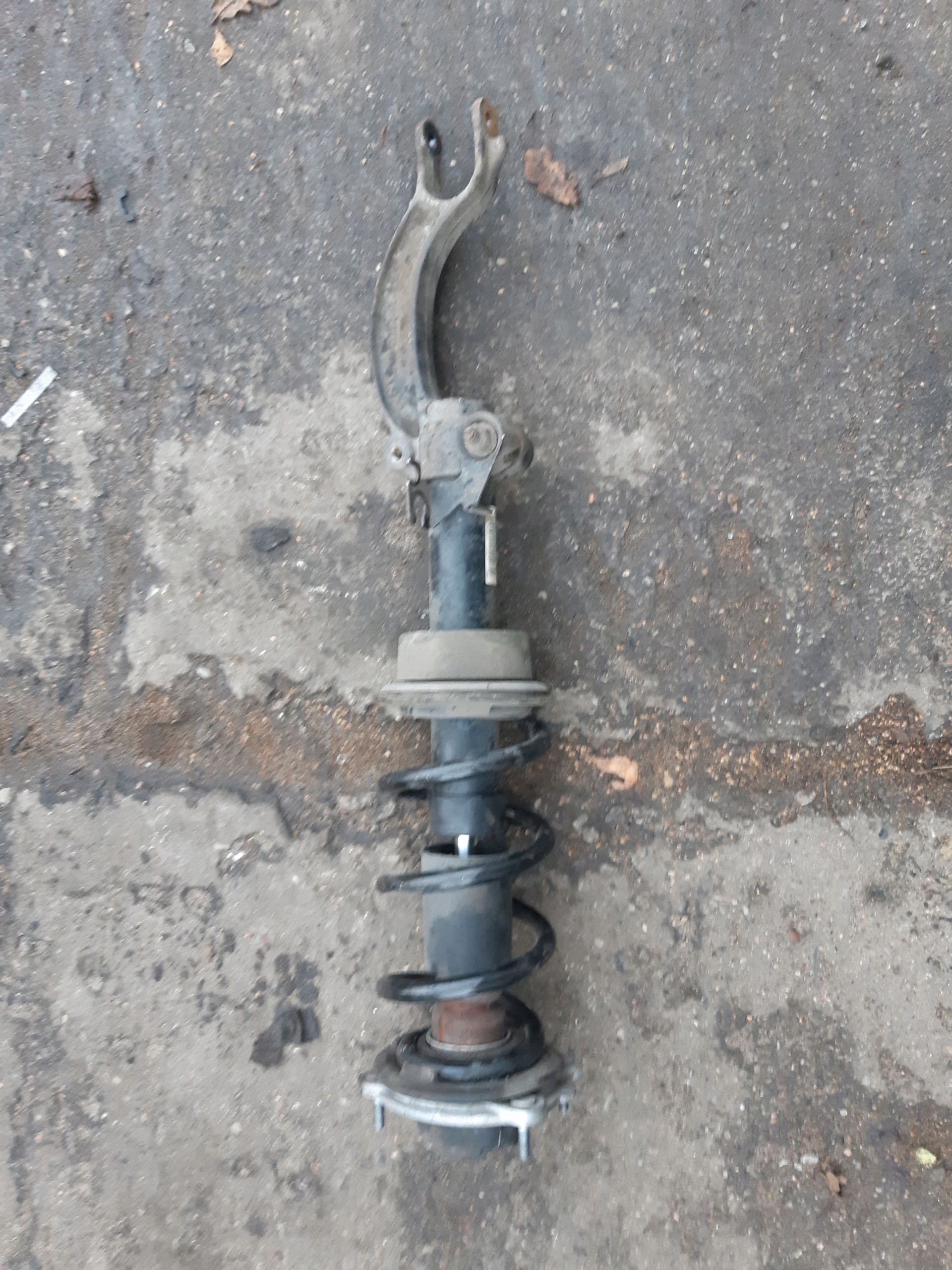 AUDI A7 4G 3.0 TDI shock absorber MCPERSON left right front 4G8031F