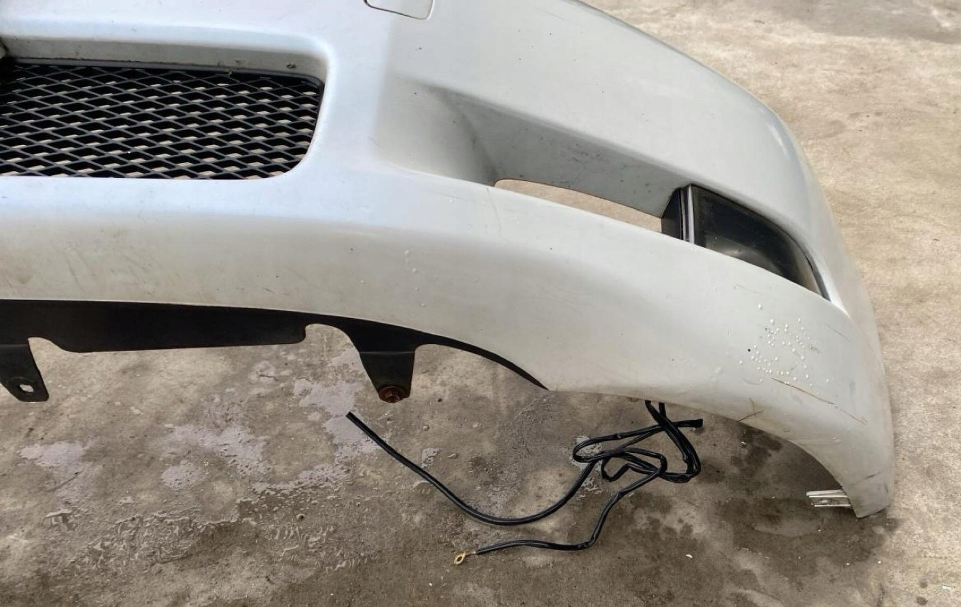 бампер передний lexus GS 300 2005-2008 oe 52119-30671