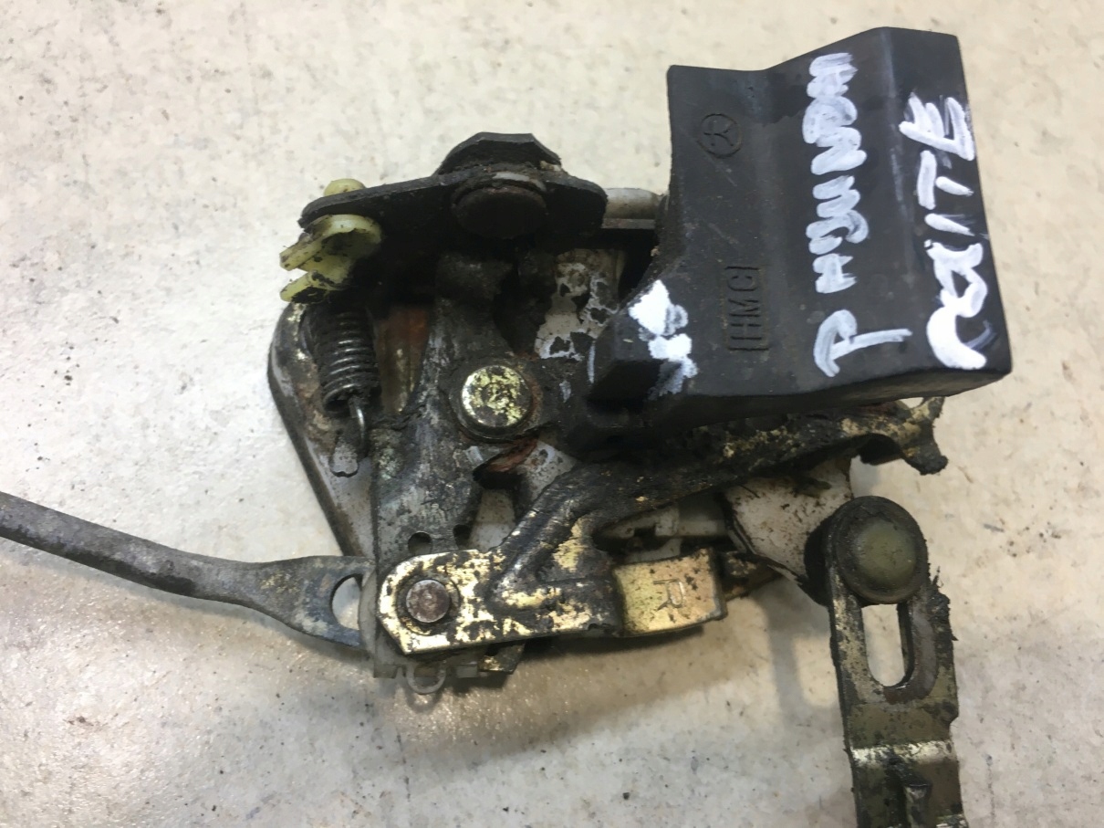 lock door right HYUNDAI COUPE and