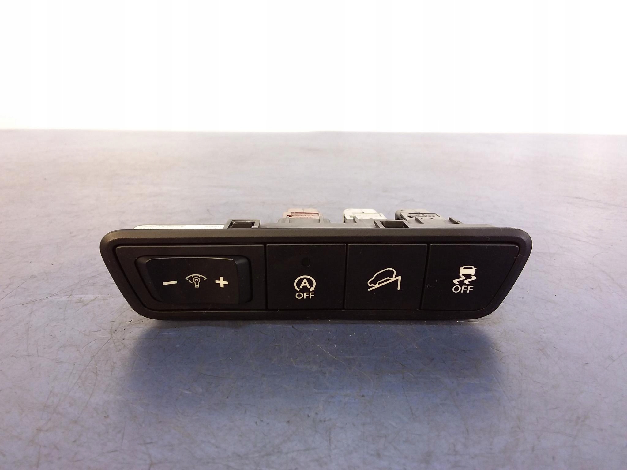 HYUNDAI IX35 МНОГОФУНКЦИОНАЛЬНЫЕ КНОПКИ 937002Y3009P