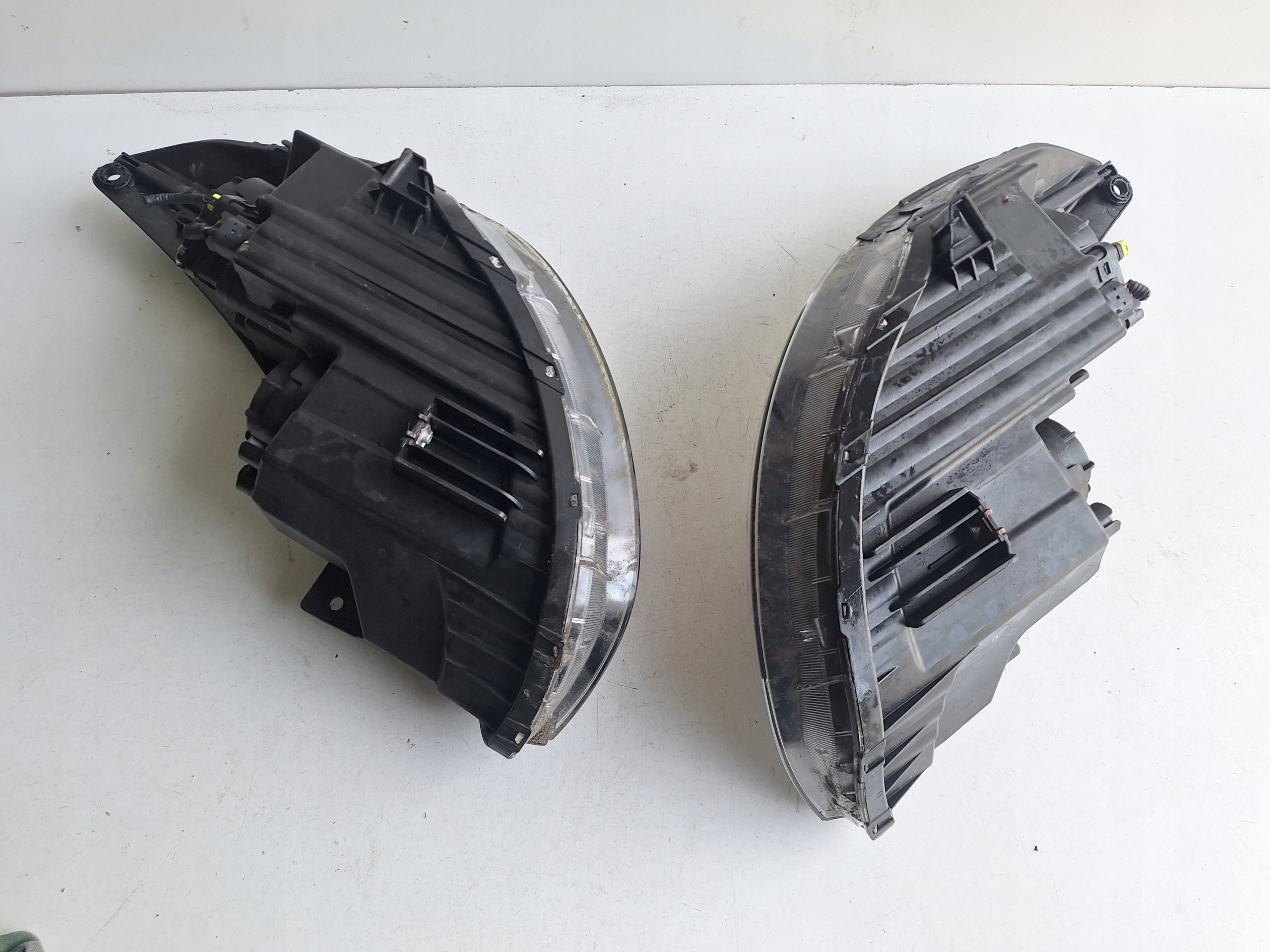 HYUNDAI IX35 09-13 light left UK