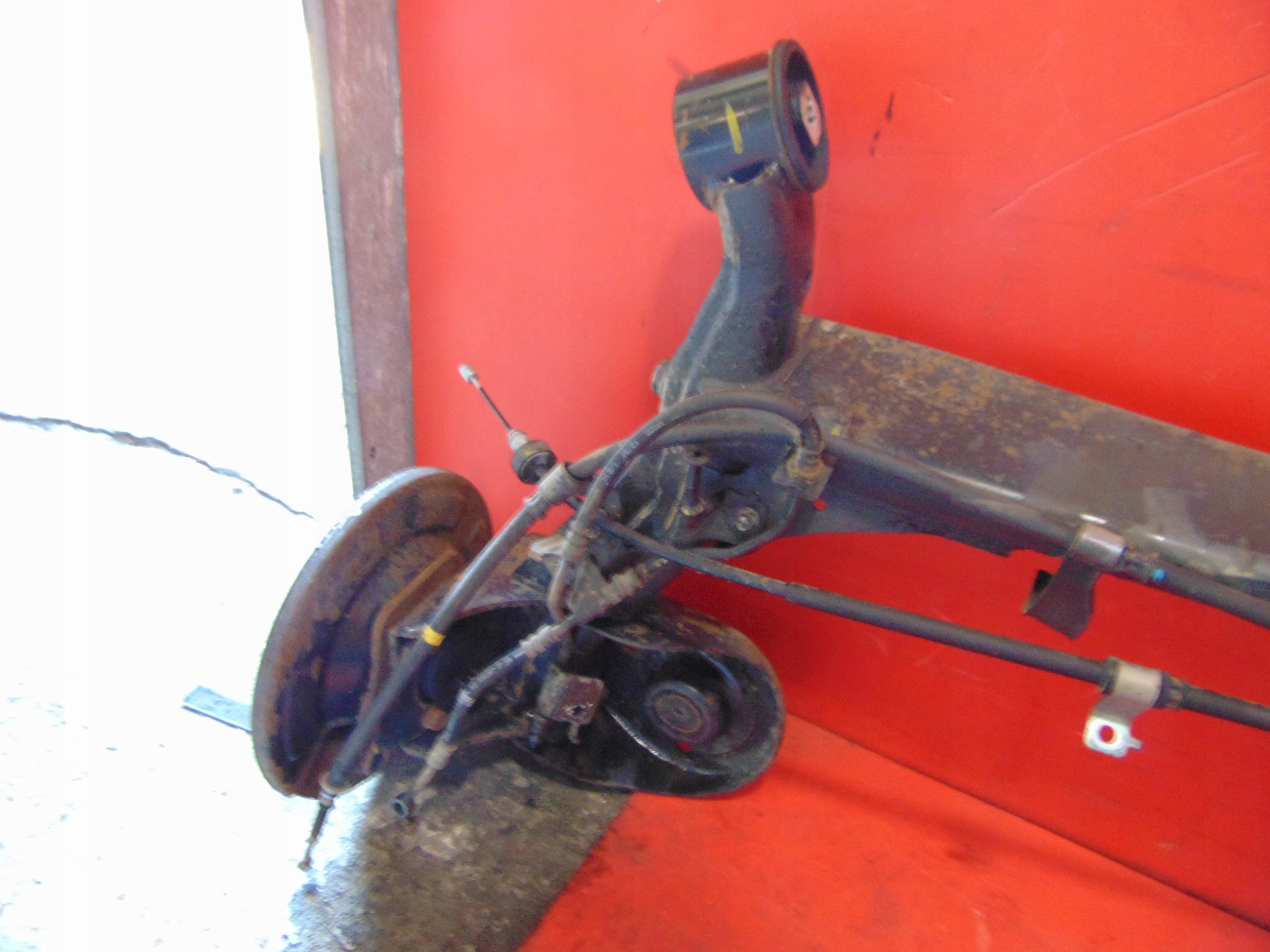 KIA VENGA YN BELKA ZAWIESZENIA TYŁ OŚ OŚKA PIASTA Numer katalogowy części KIA VENGA YN BELKA ZAWIESZENIA TYŁ OŚ OŚKA PIASTA