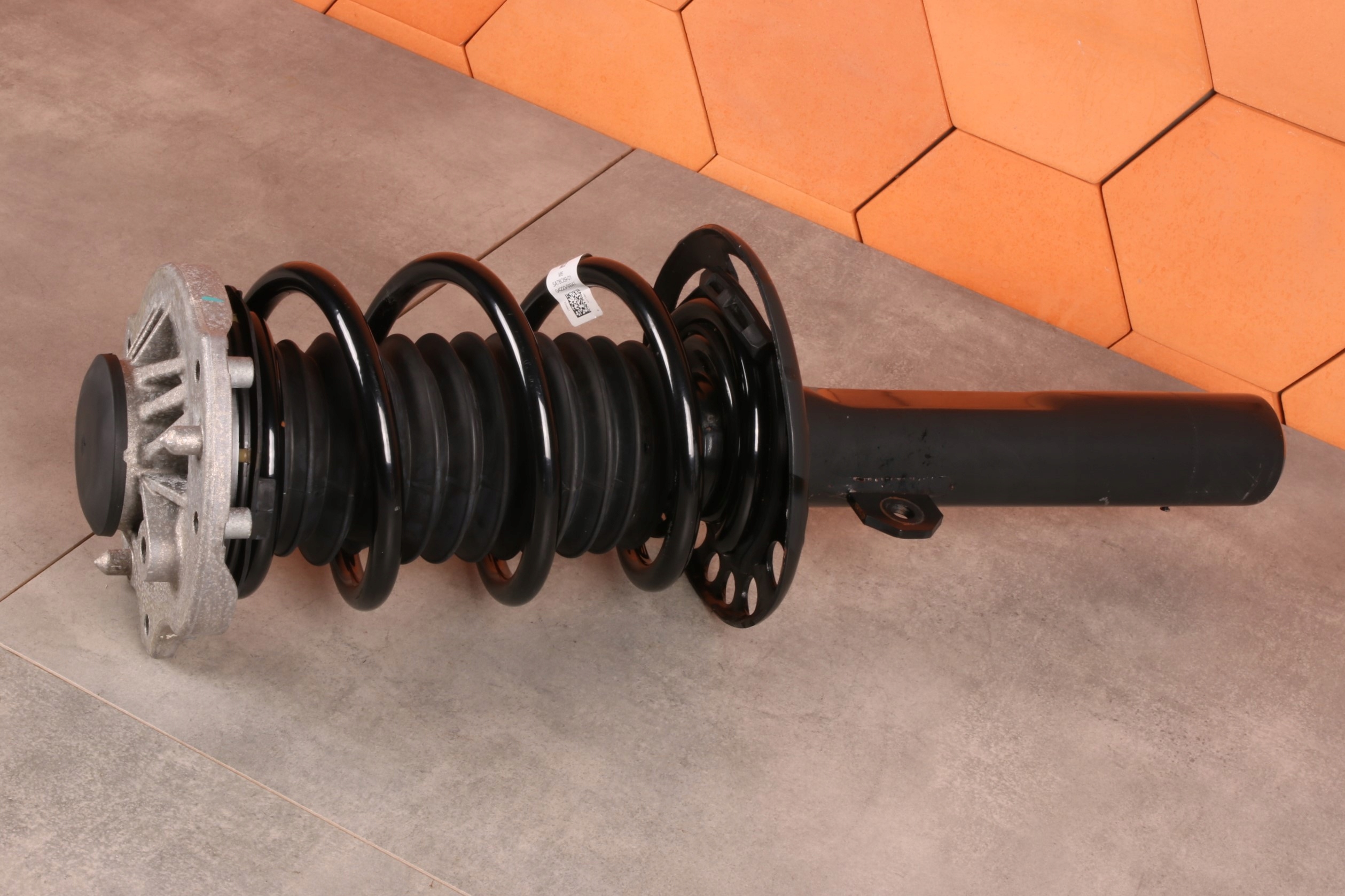 BMW 2' F74 216 218 220 shock absorber right front front 5A34C42 3674 km !!!