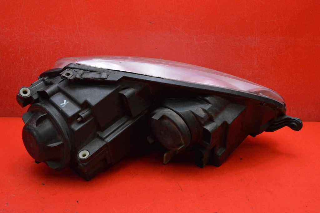 REFLEKTOR left light front EU 1K6941005N VW GOLF 5 V 03-09
