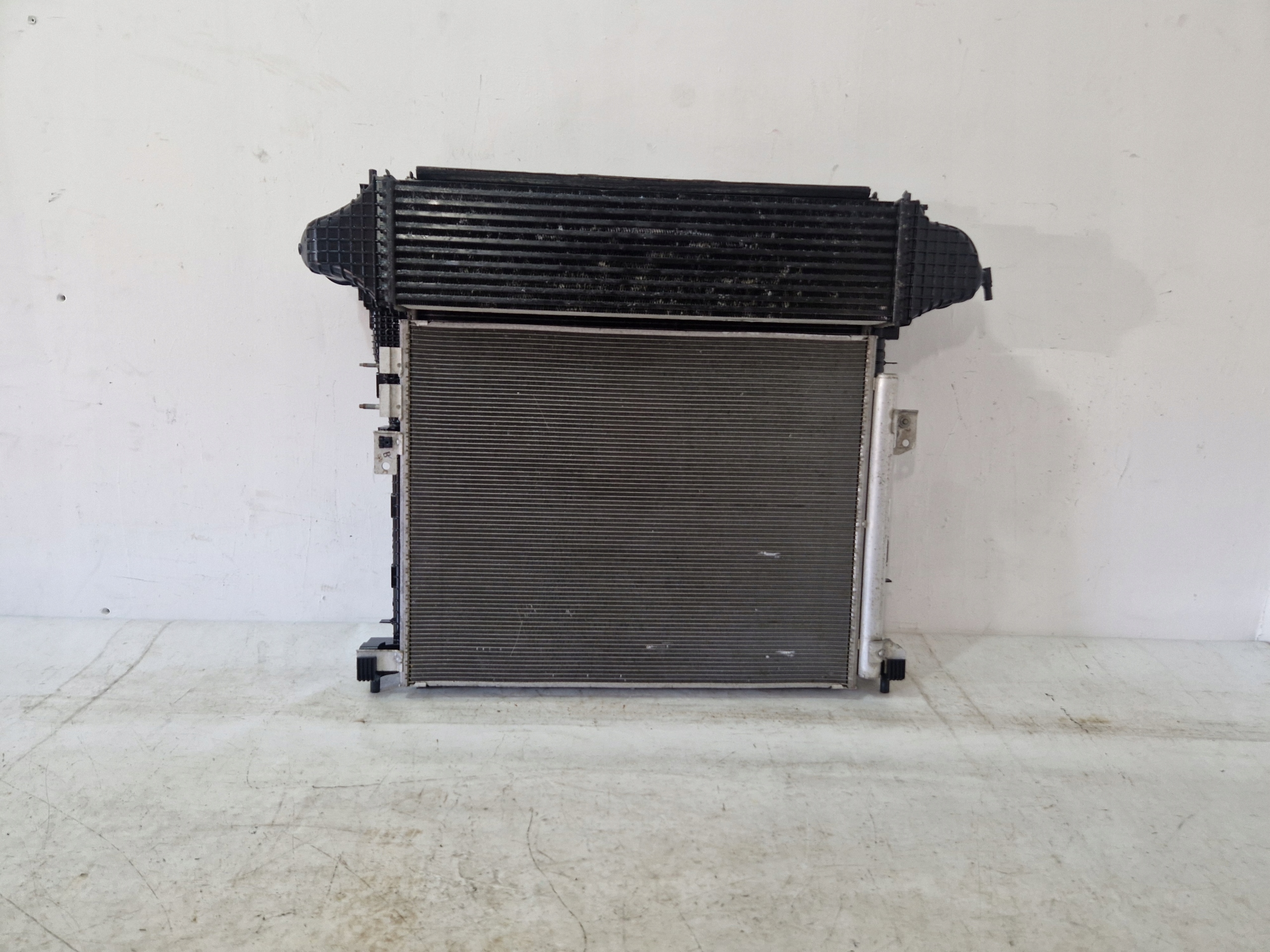 FORD EXPLORER VI MK6 2020- chladiče ventilátor L1M38C607AF