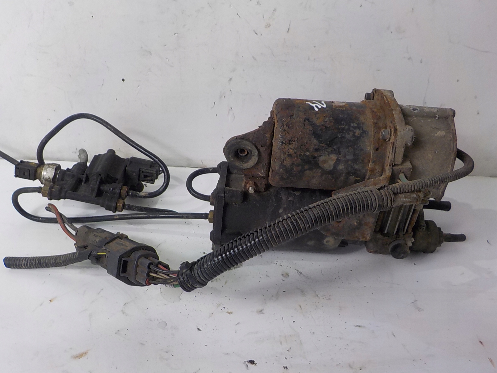 LAND ROVER DISCOVERY III IV compressor; pump springing 02567A