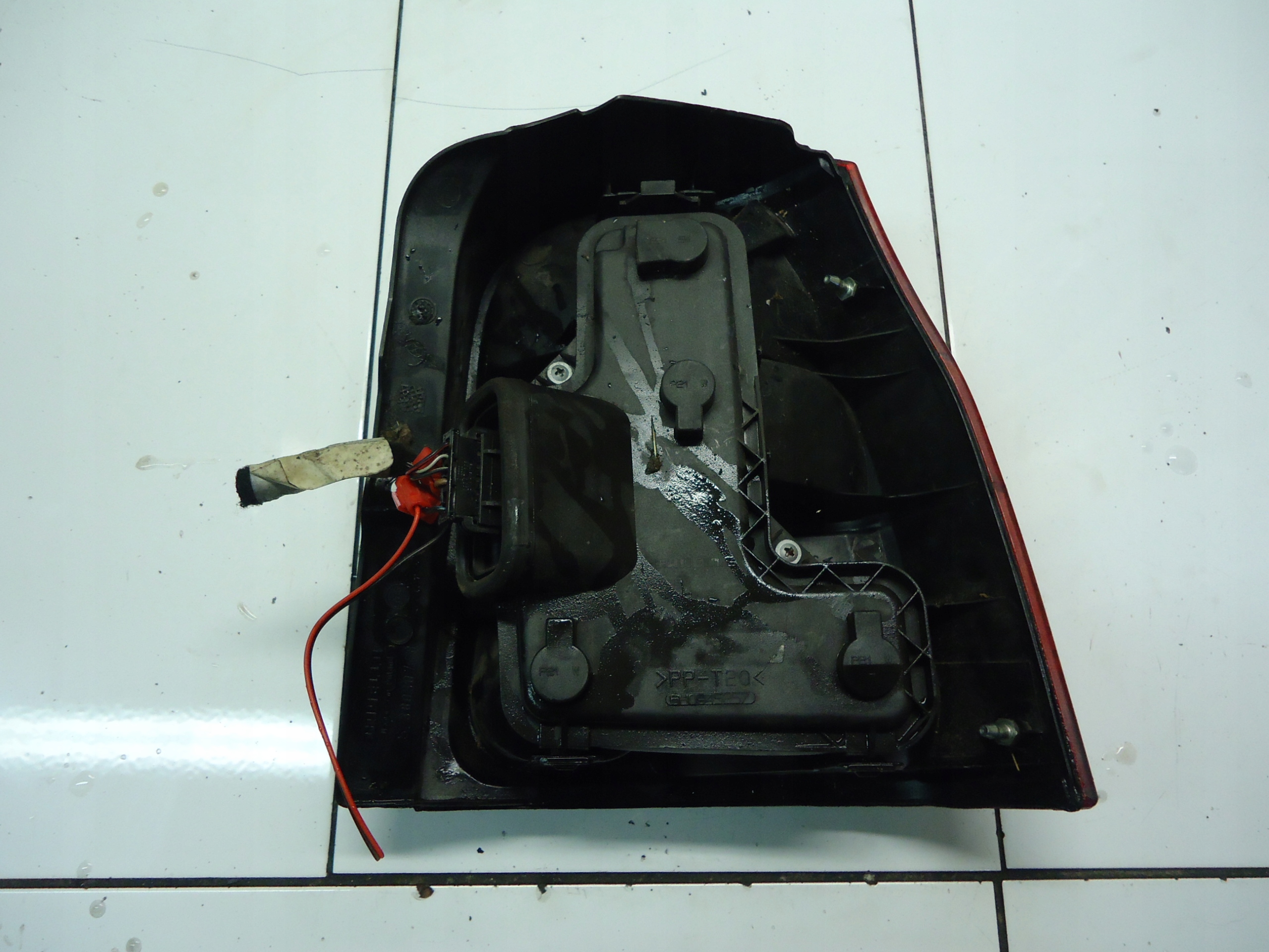 VW LUPO light left rear part rear 38030748