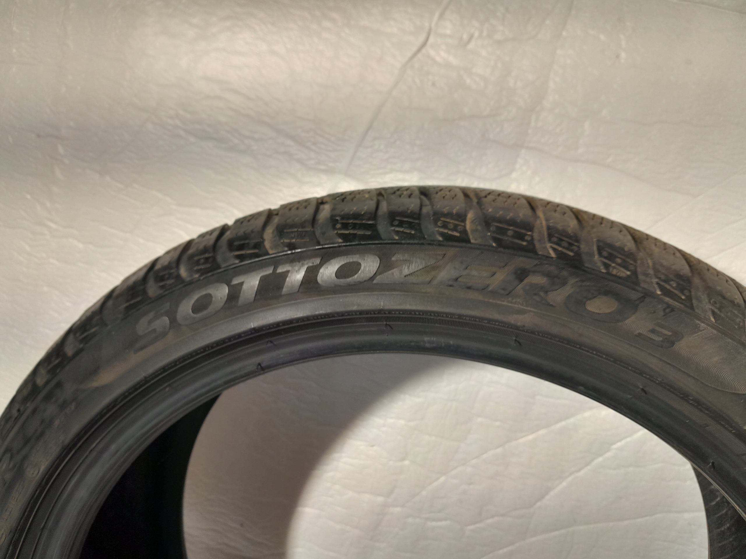 OPONA PIRELLI SOTTOZERO3 275/35R19 ZIMOWA RUN FLAT Marka Pirelli
