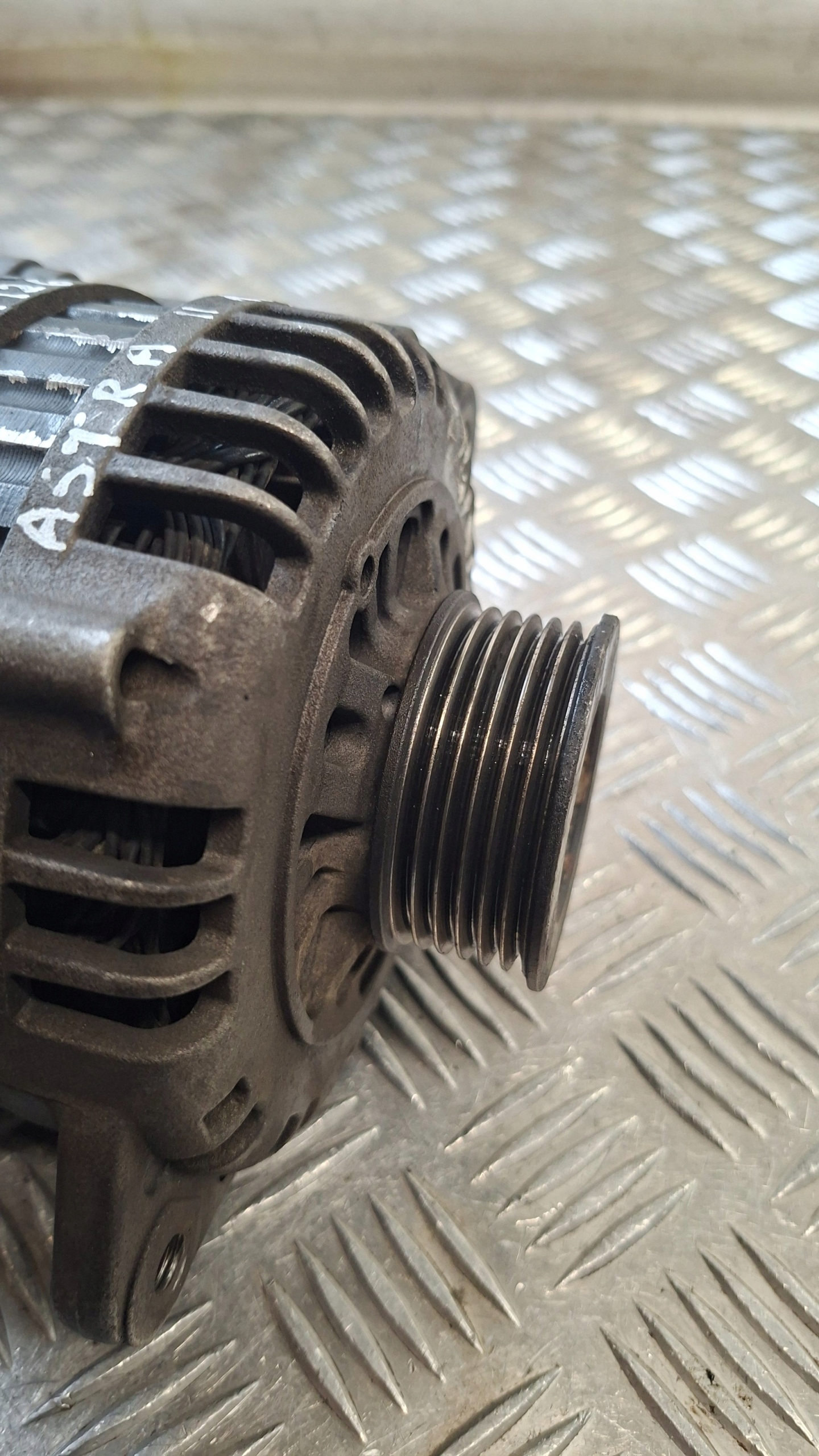 ALTERNATOR OPEL ASTRA II 1.7DTI