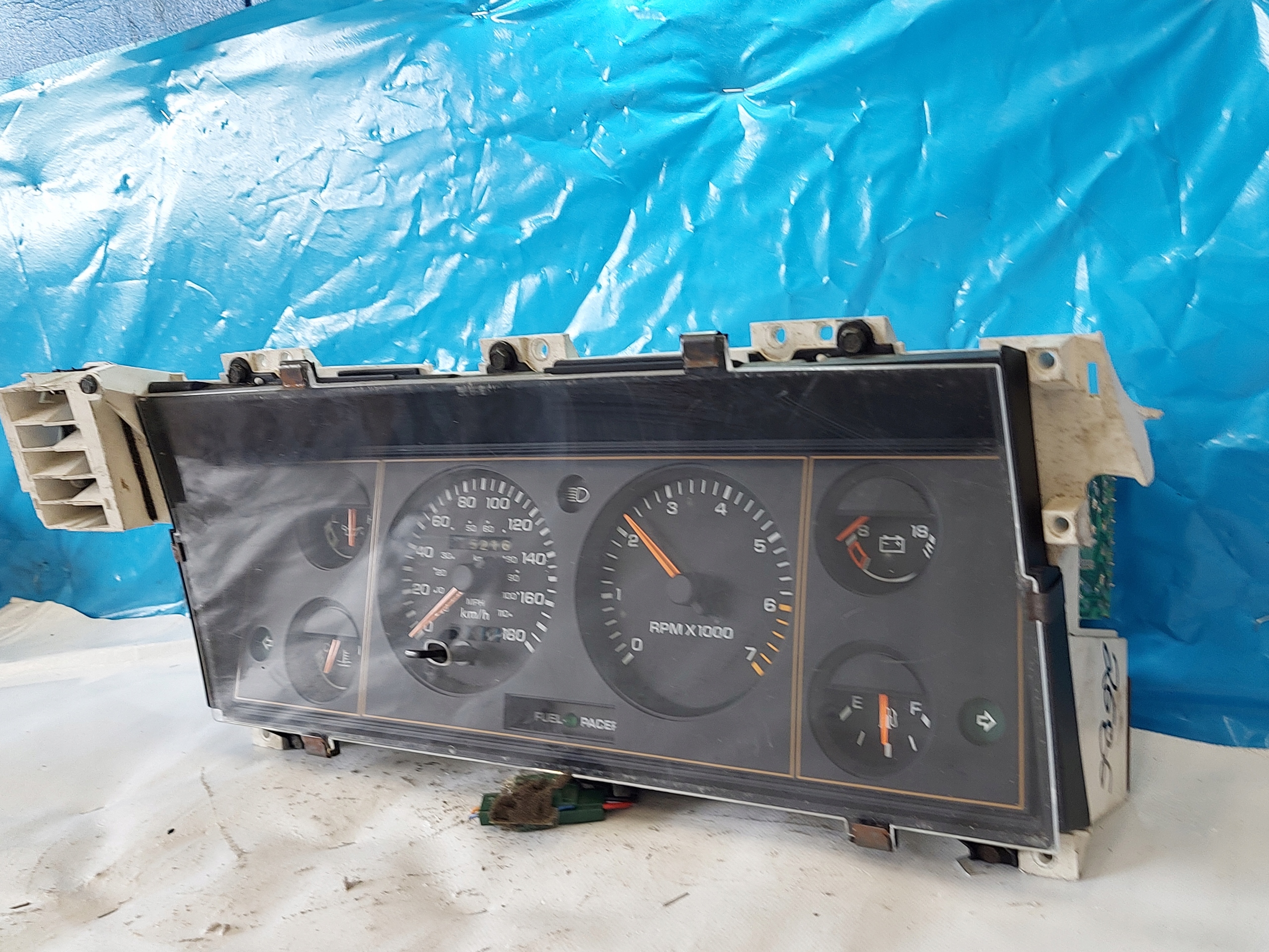 dials clock DODGE CARAVAN VOYAGER 4374735