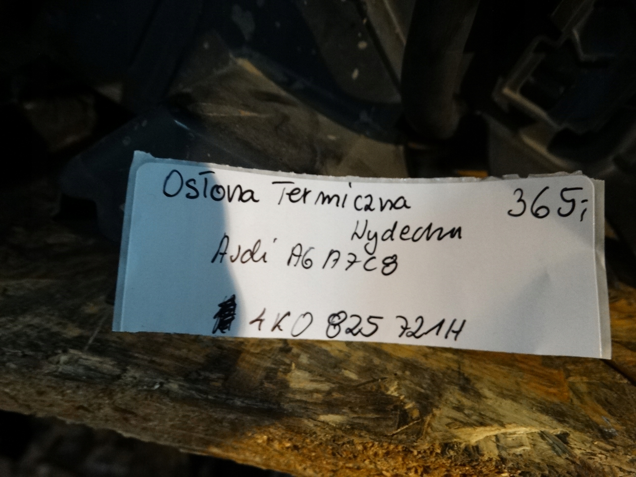 IDEALNA Blende Abdeckung TERMICZNA des Auspuffs AUDI A6 A7 C8 1 9