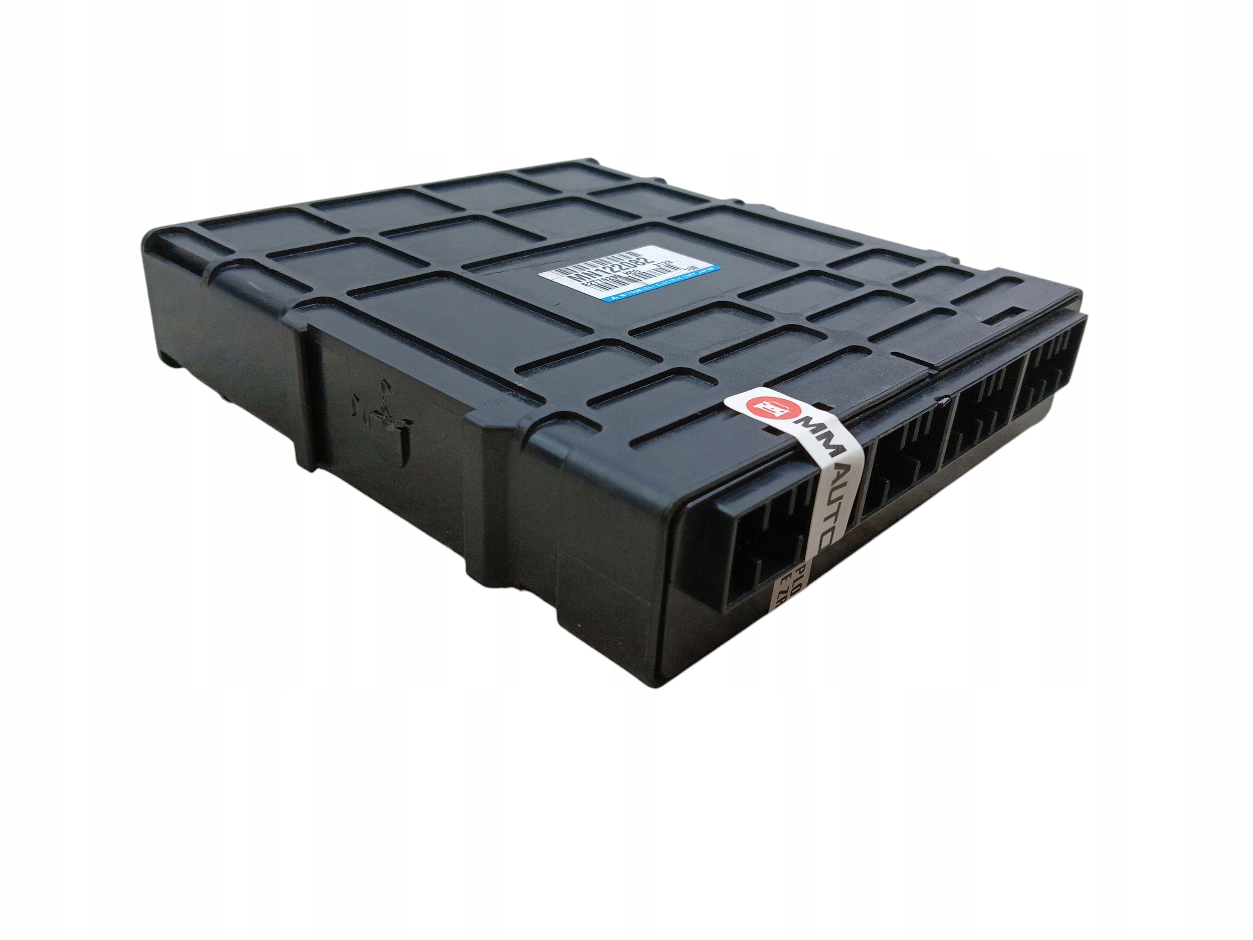 computer control unit of the engine MITSUBISHI PAJERO III (00-06) 3.2 DI-D MN122082