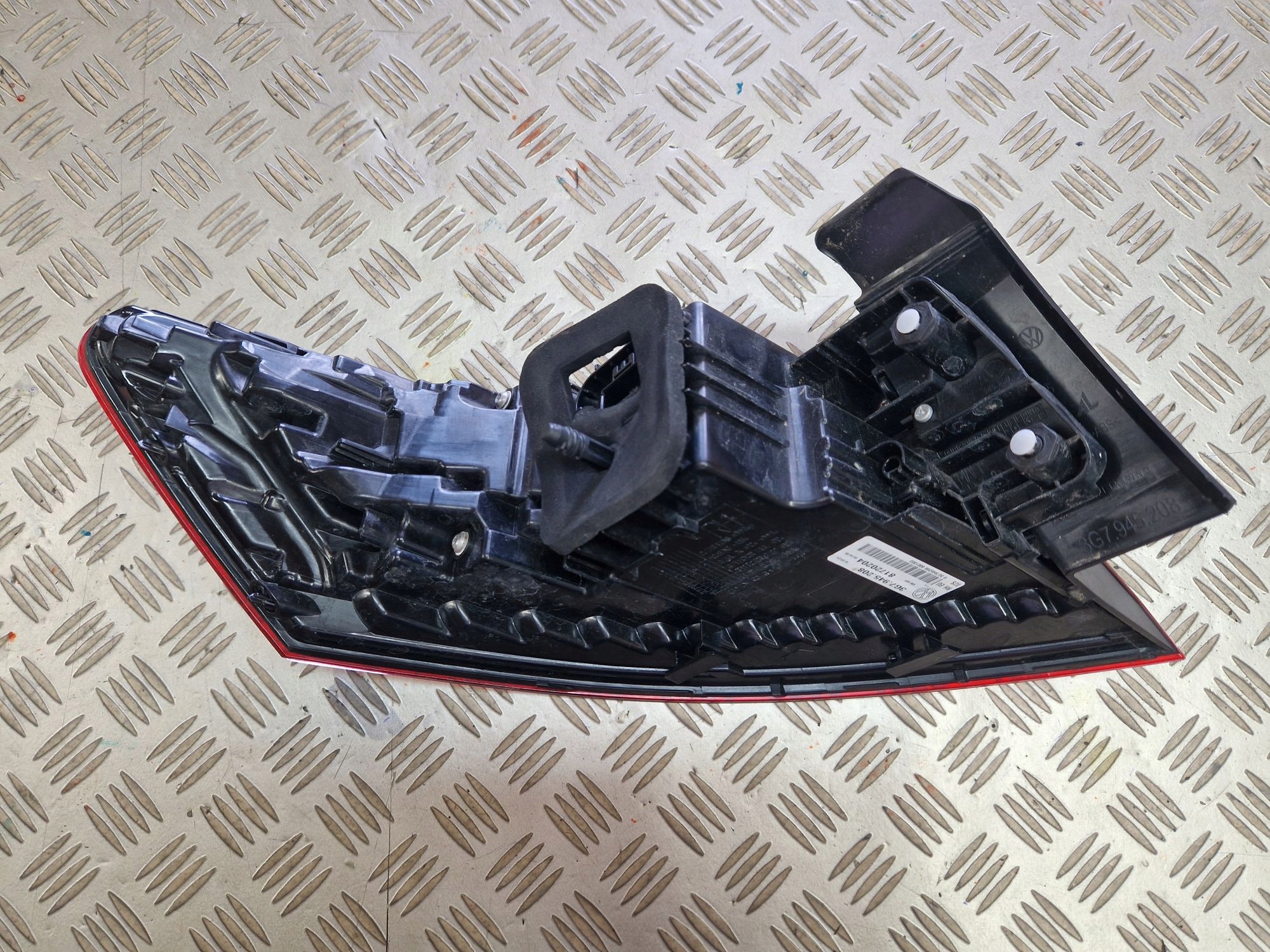 light rear right NAROZNA LED VW ARTEON KOMBI 2017R->