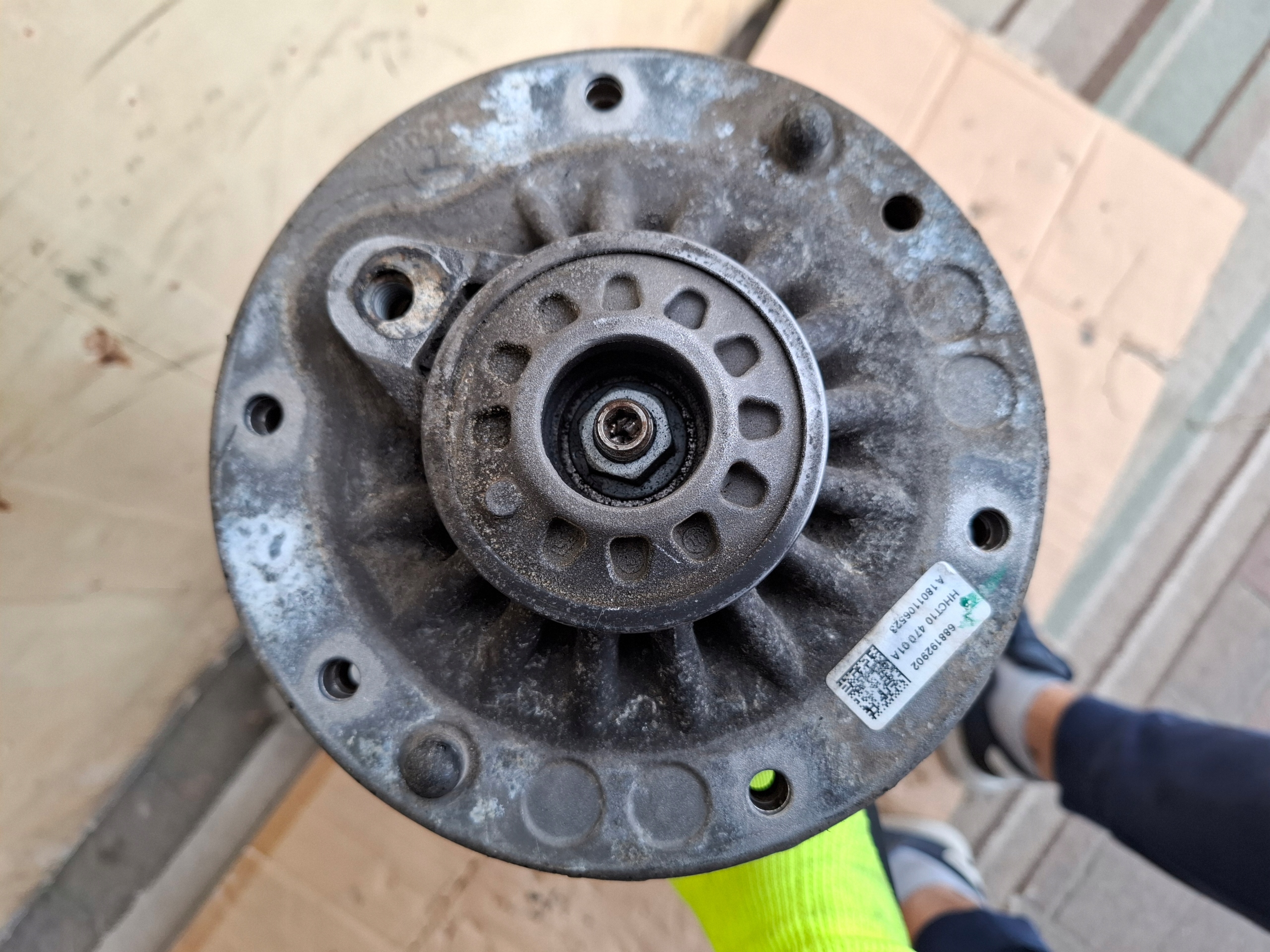 BMW F20 F21 18r swing MACPHERSON left front 6792285