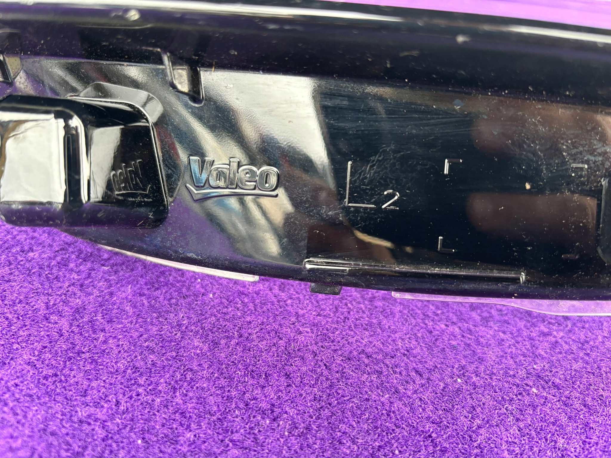 VW PASSAT B9 KLOSZ SZKLO lights LEWEJ front 8G/069