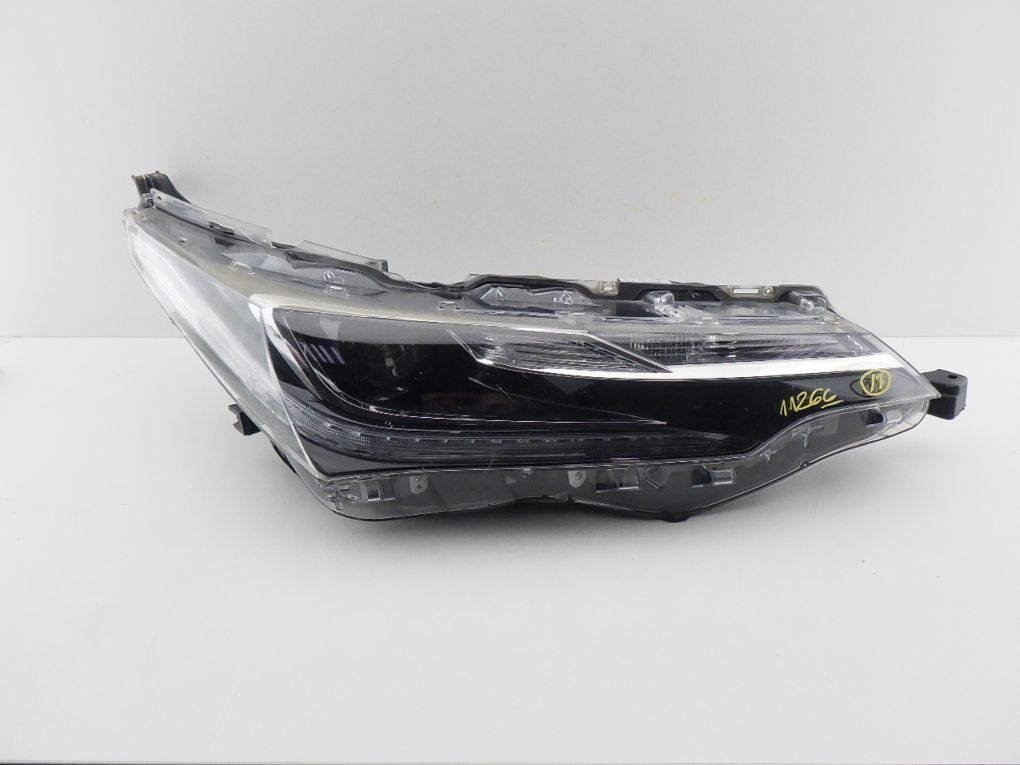 TOYOTA COROLLA E16 LIFT FULL LED 16- light front right