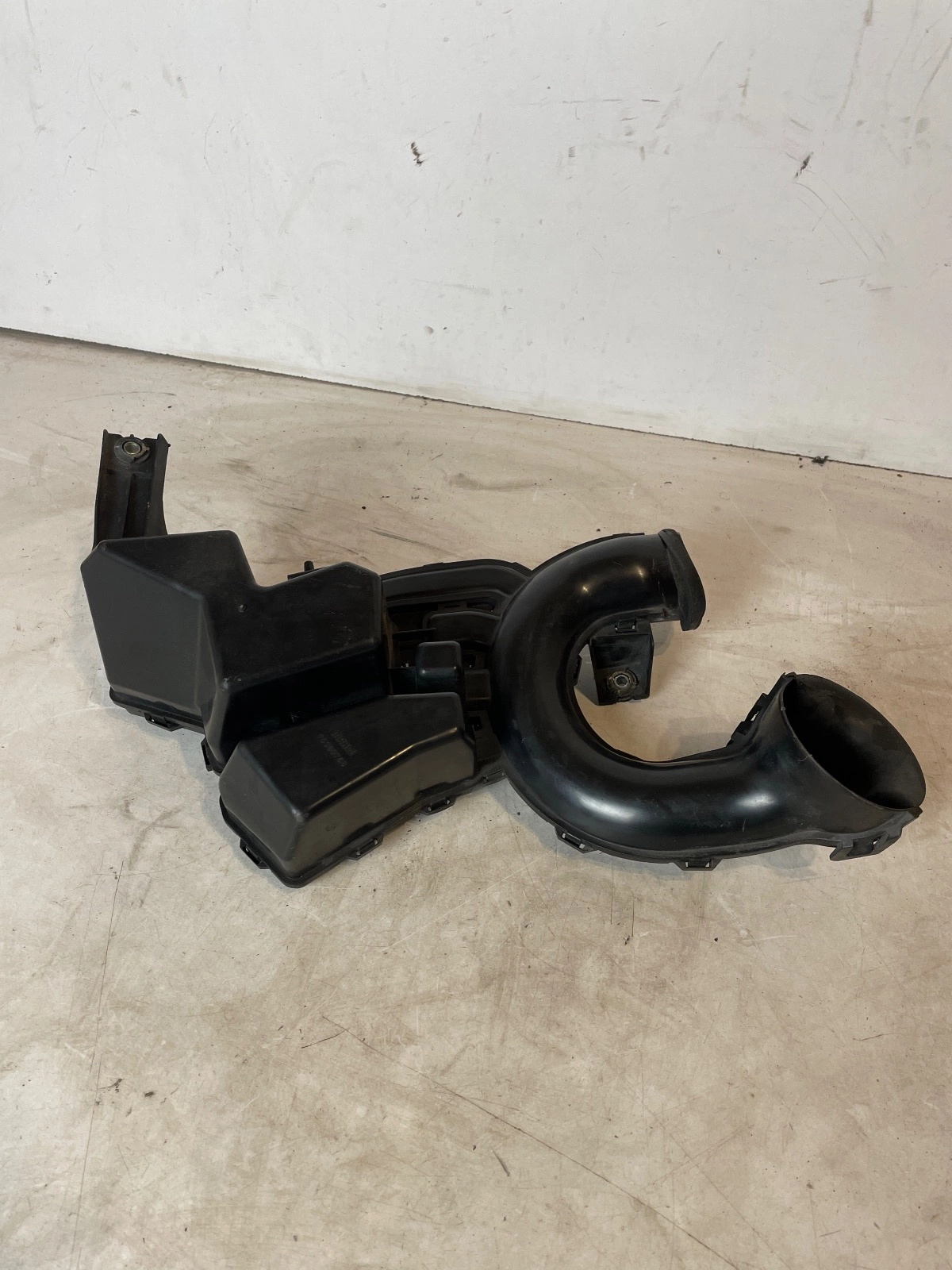 Rezonator Dell’aria nissan juke f15 e 1.6