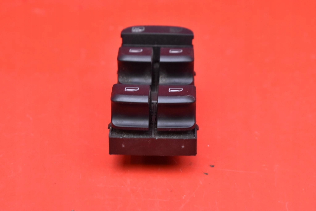 control panel of the window EU 8K0959851D AUDI A4 B8 KOMBI 07-11
