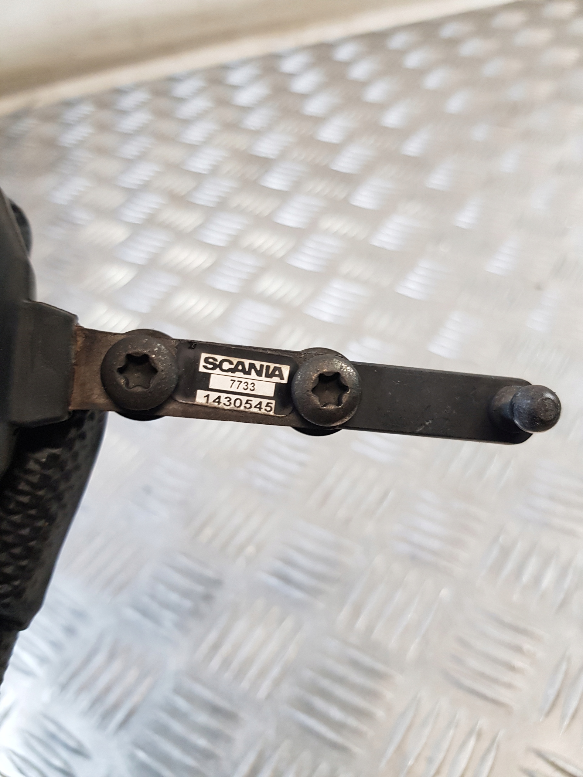valve POZIOMUJACY cabs 4640070100 SCANIA R420