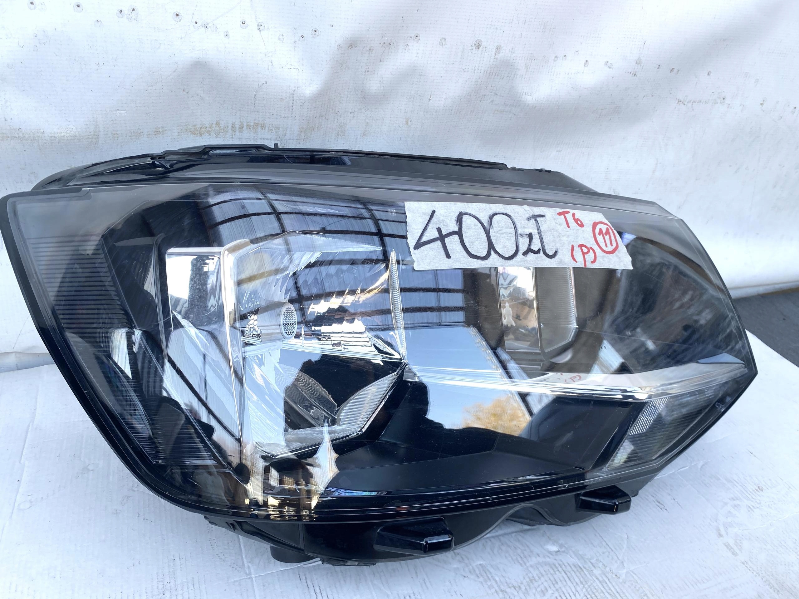 VW TRANSPORTER T6 15- REFLEKTOR light front front right 7E1941016AD
