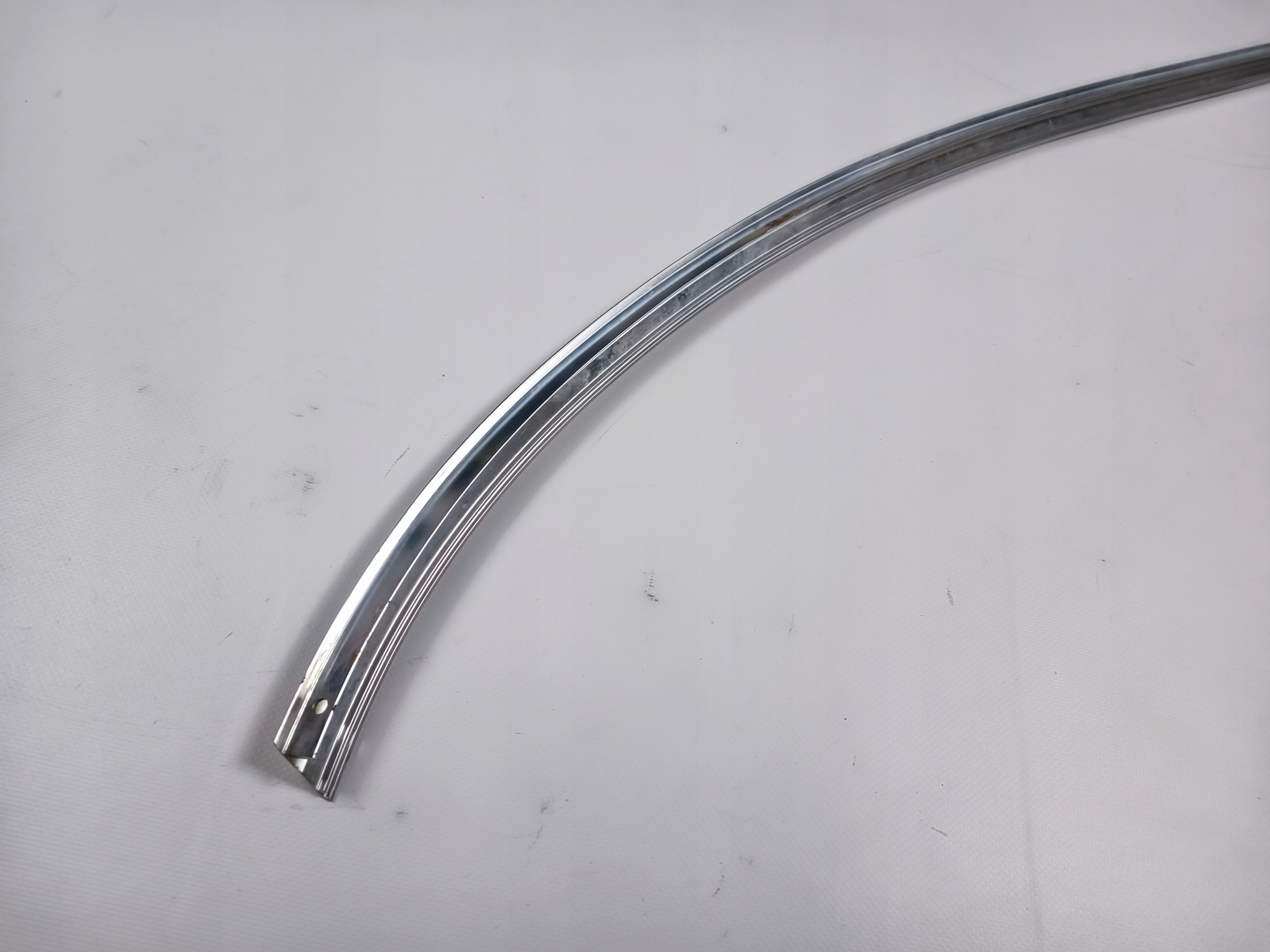 moulding windows czolowej lower Mercedes-Benz SL 107