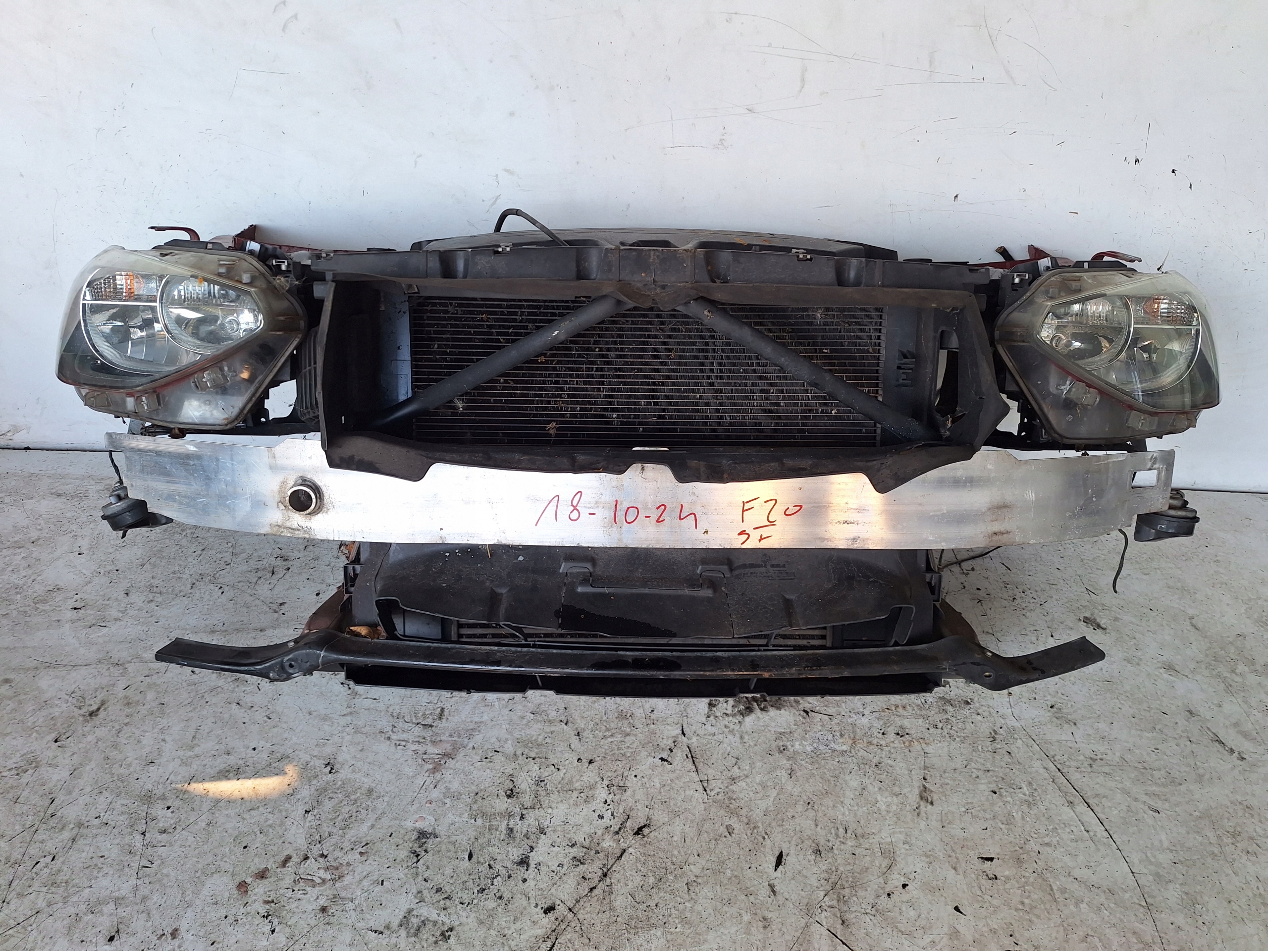 BMW and F20 F21 11-15 support panel for radiators 2.0D N47