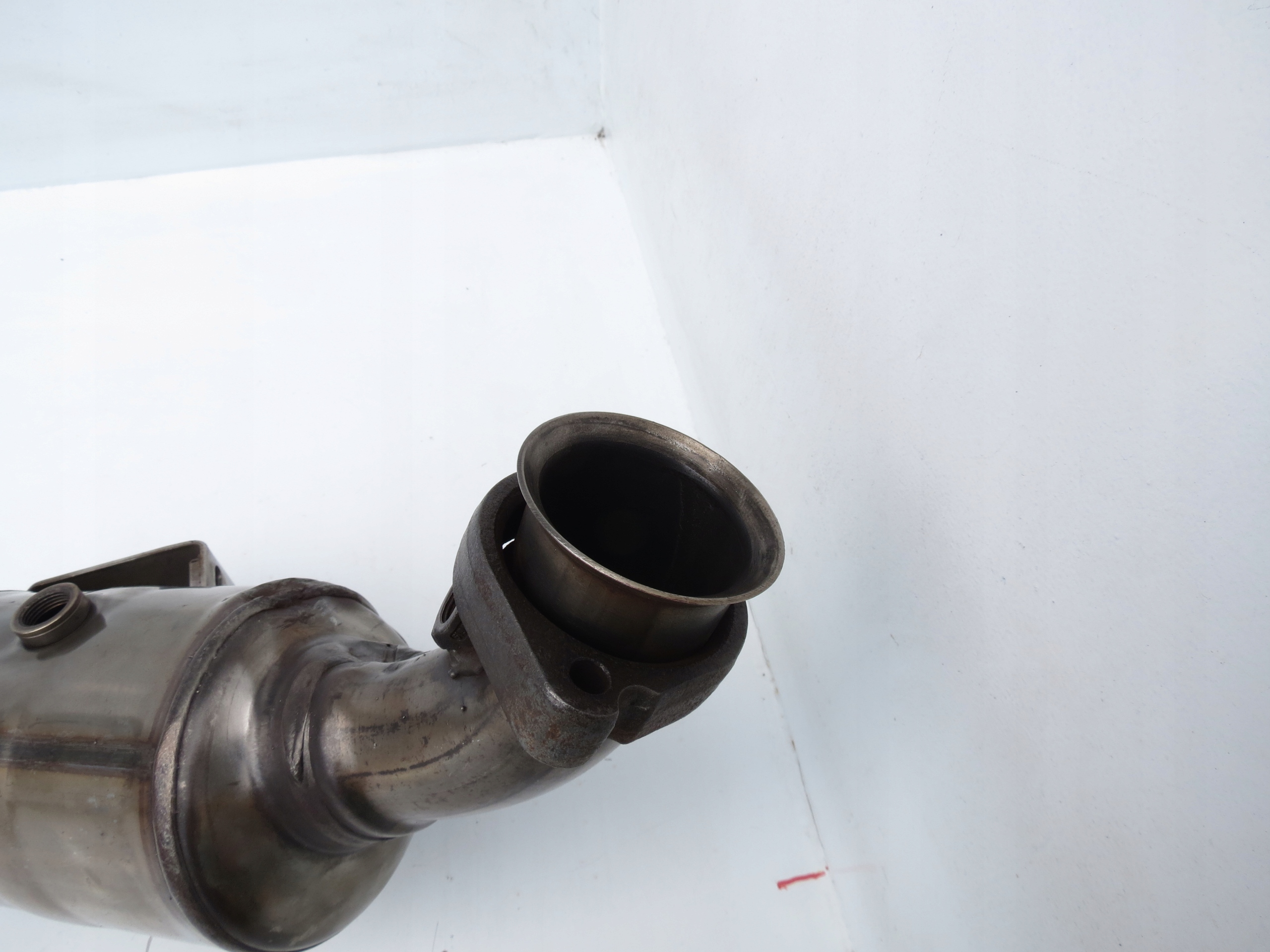 catalyst right A2124908736 MERCEDES CLS W218 4.7 V8