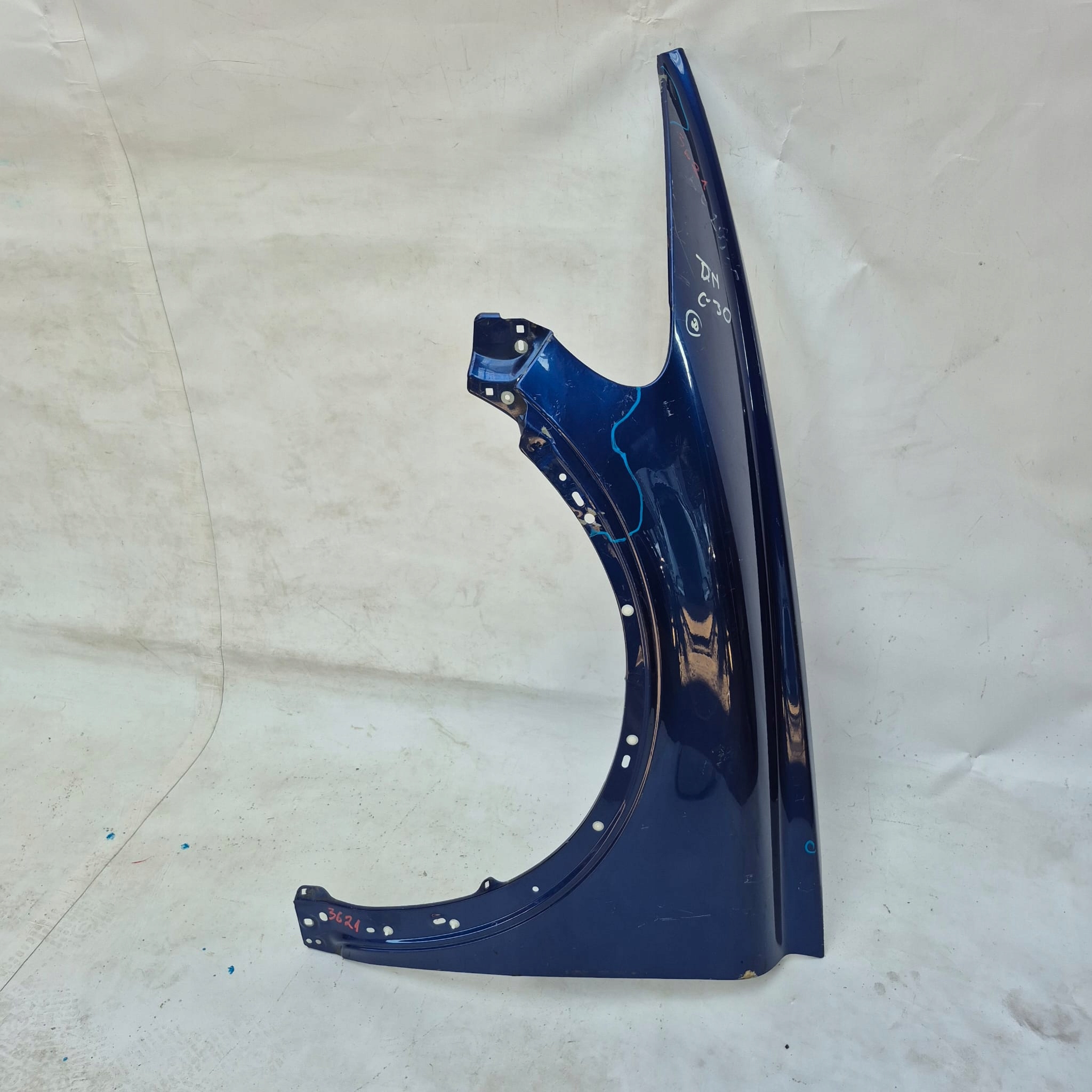 VOLVO C30 07r -> fender left front front