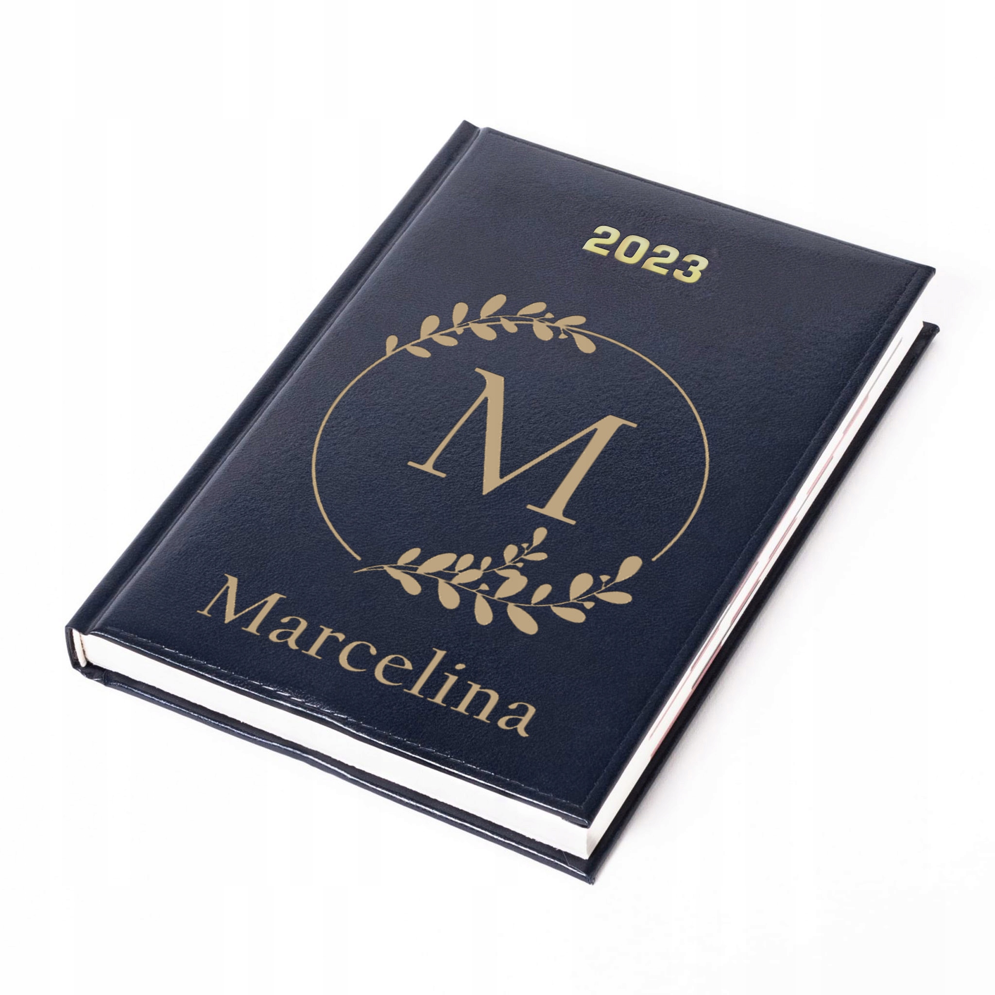 

Kalendarz Książkowy A5 Dzienny 2023 grawer logo