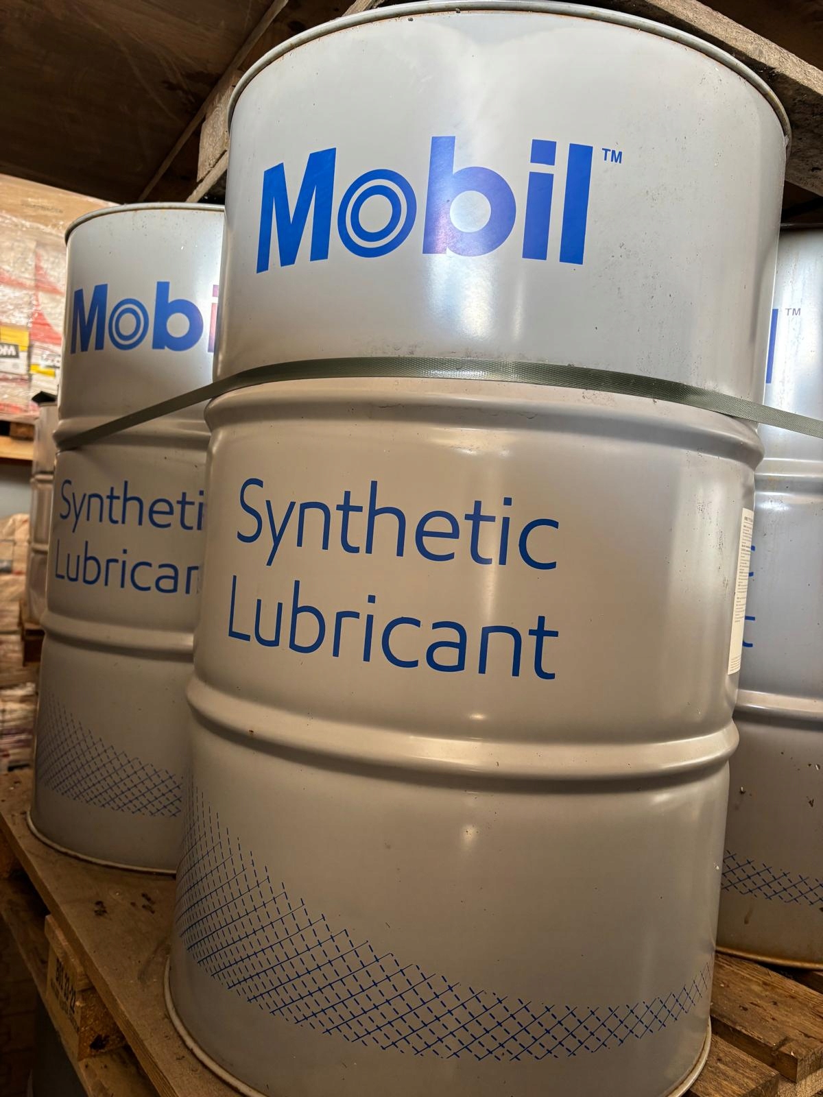 Mobil 1 5W-50 エンジンオイル 4L✖️2個セット モービル1 5W-50 4L缶 Mobil1 エンジンオイル 5W50 : macars