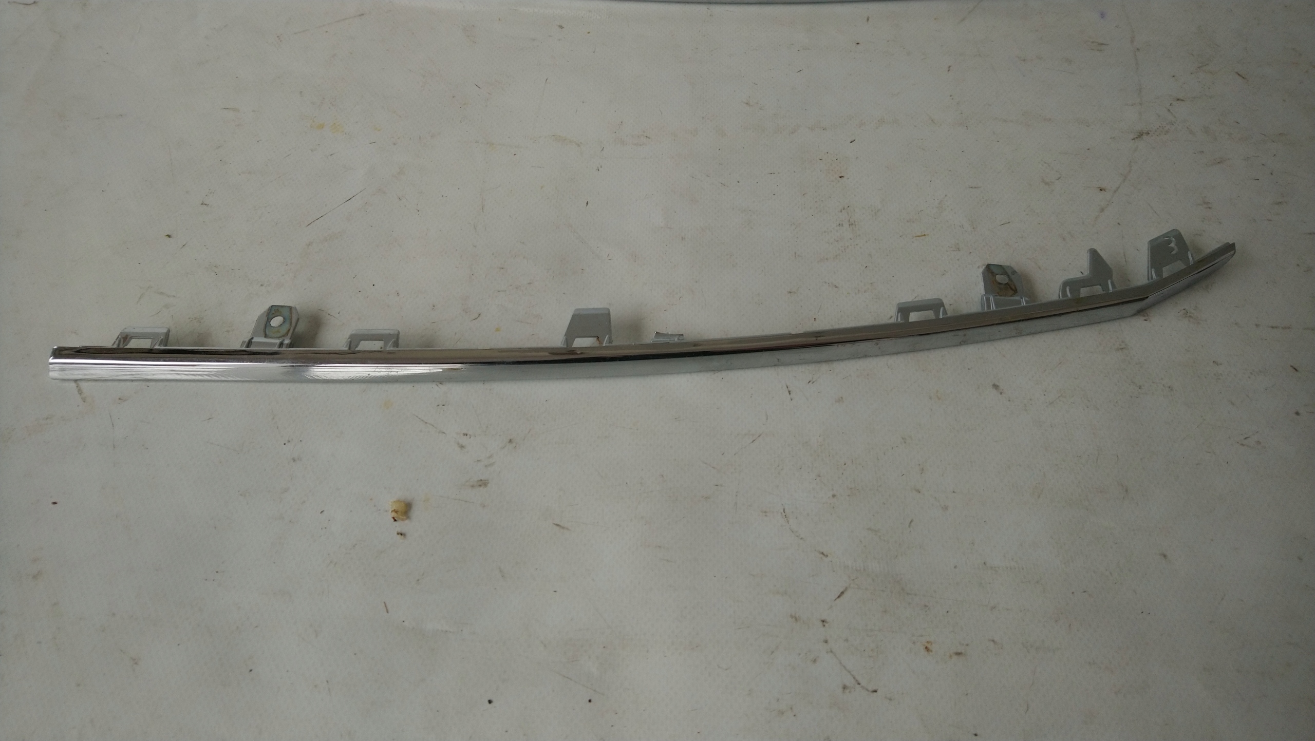 modanatura CHROM GRILLA VW TIGUAN e LIFT 5N0853767K