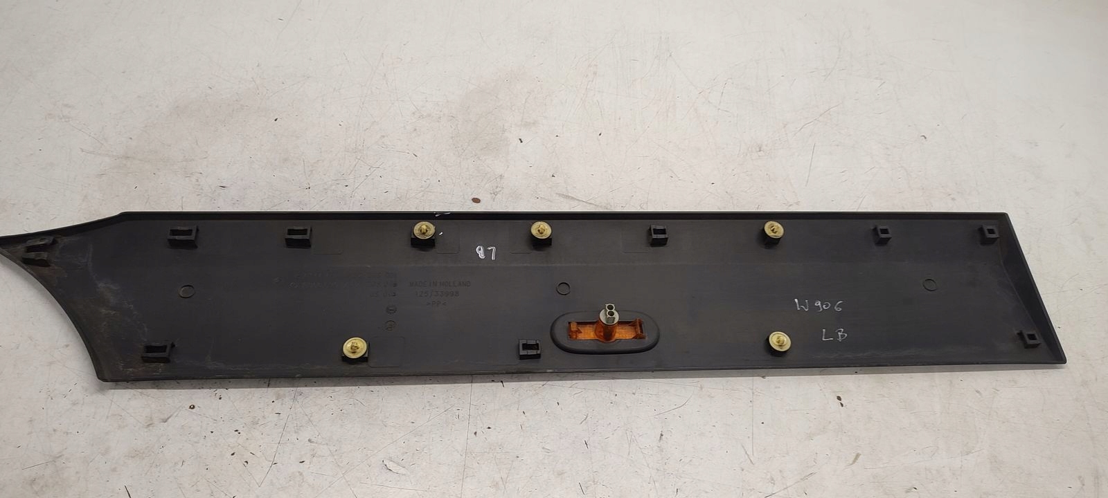 moulding door left bok Mercedes Sprinter 906