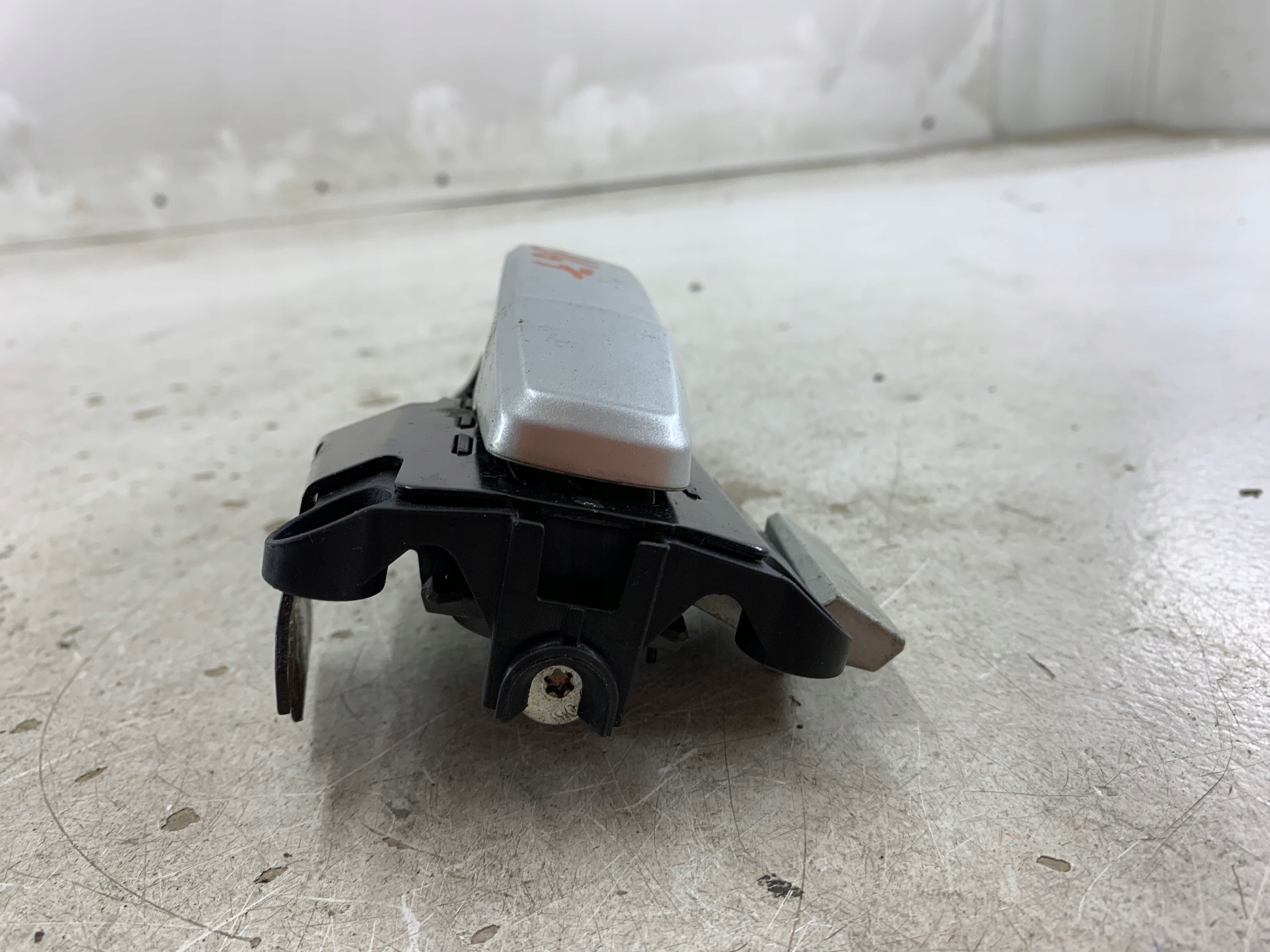 OPEL ASTRA J handle exterior left rear part Z167