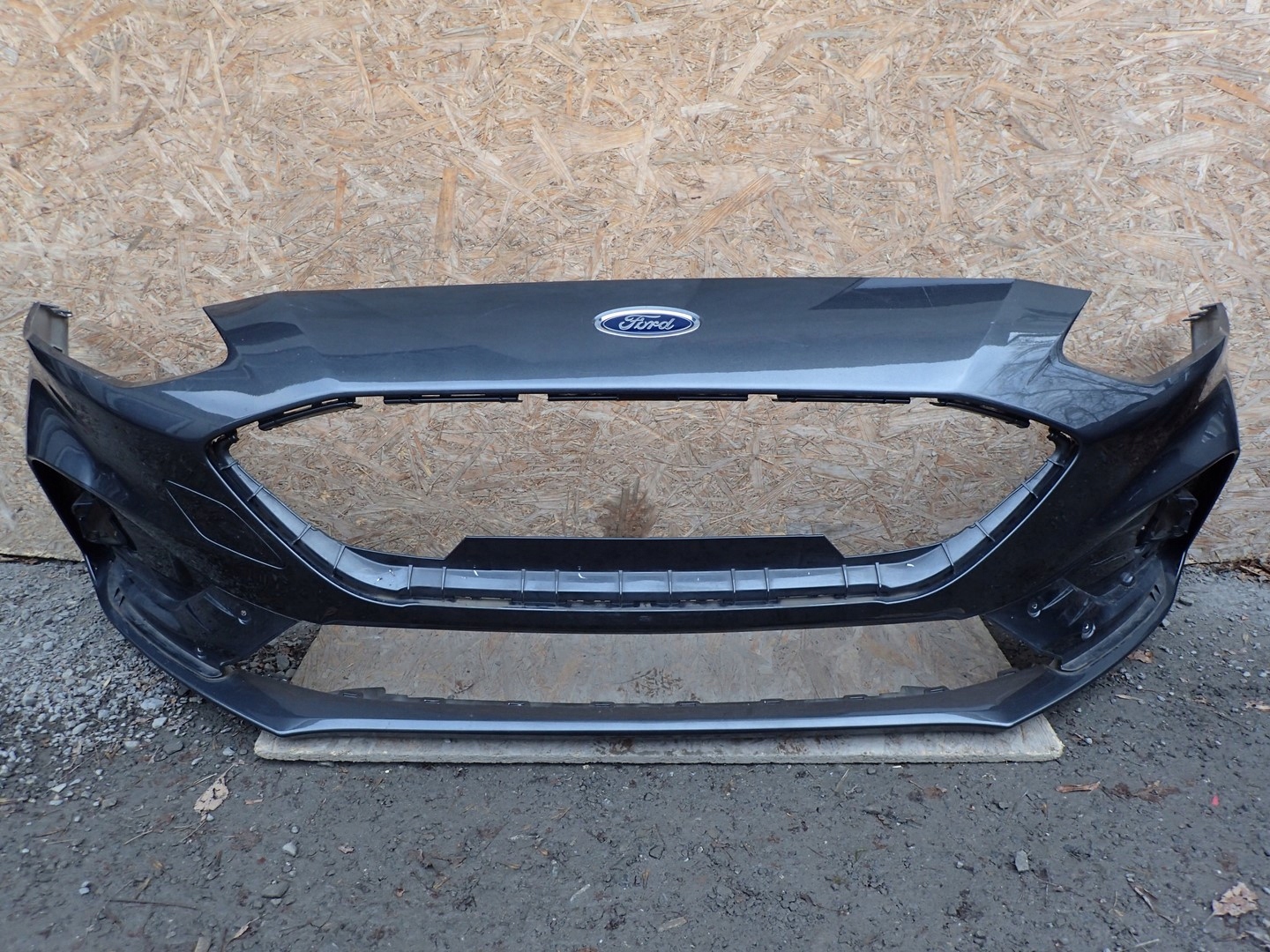 bumper front front FORD FOCUS MK4 IV ST 2018
