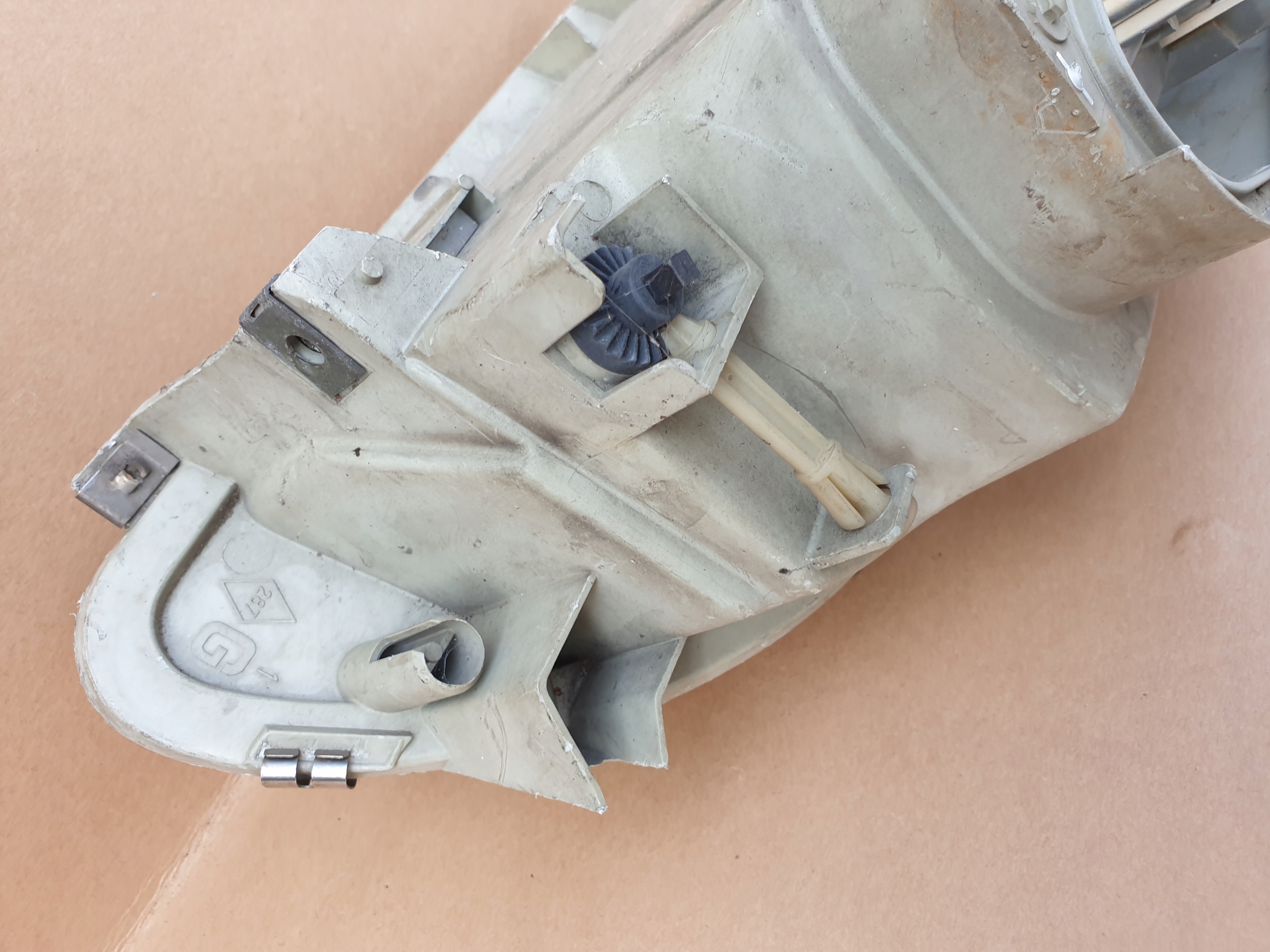 light REFLEKTOR front left mini motor RENAULT OE EU