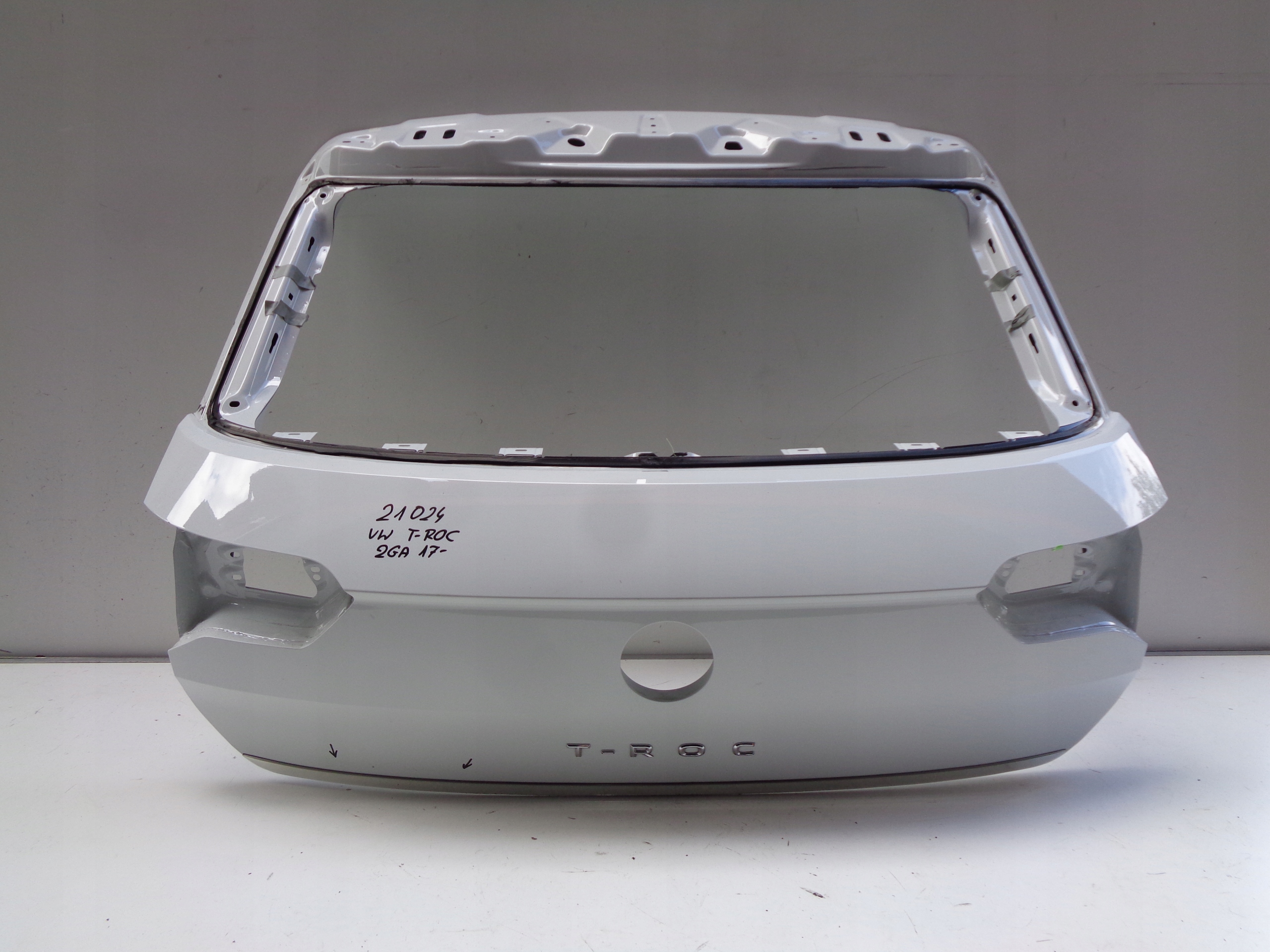 KLAPA TYLNA VW TROC T-ROC 2GA 17- NR 21024