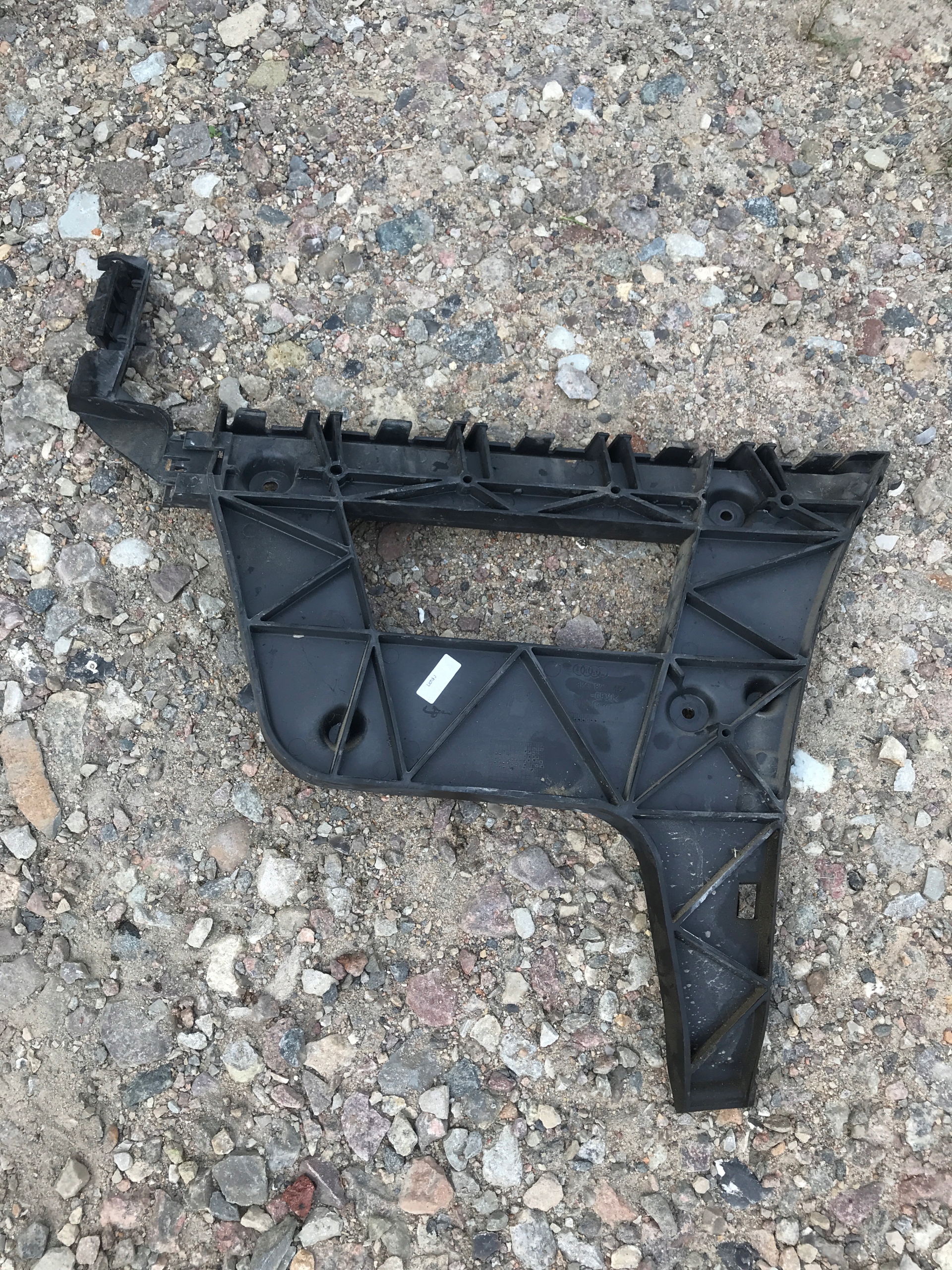 bumper bracket right rear part AUDI A4 B8 8K5807454