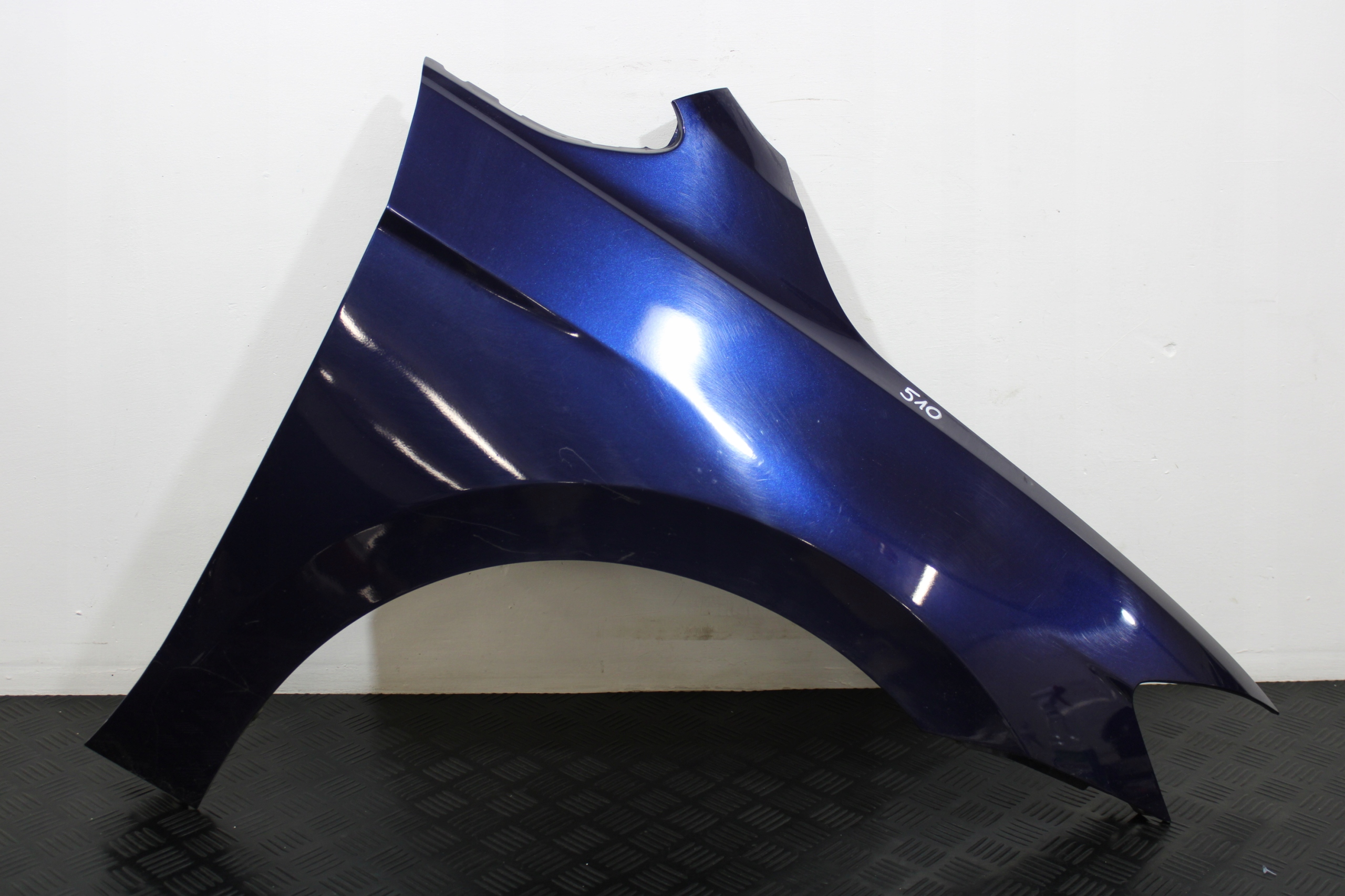 fender right front front VW GOLF SPORTSVAN 510