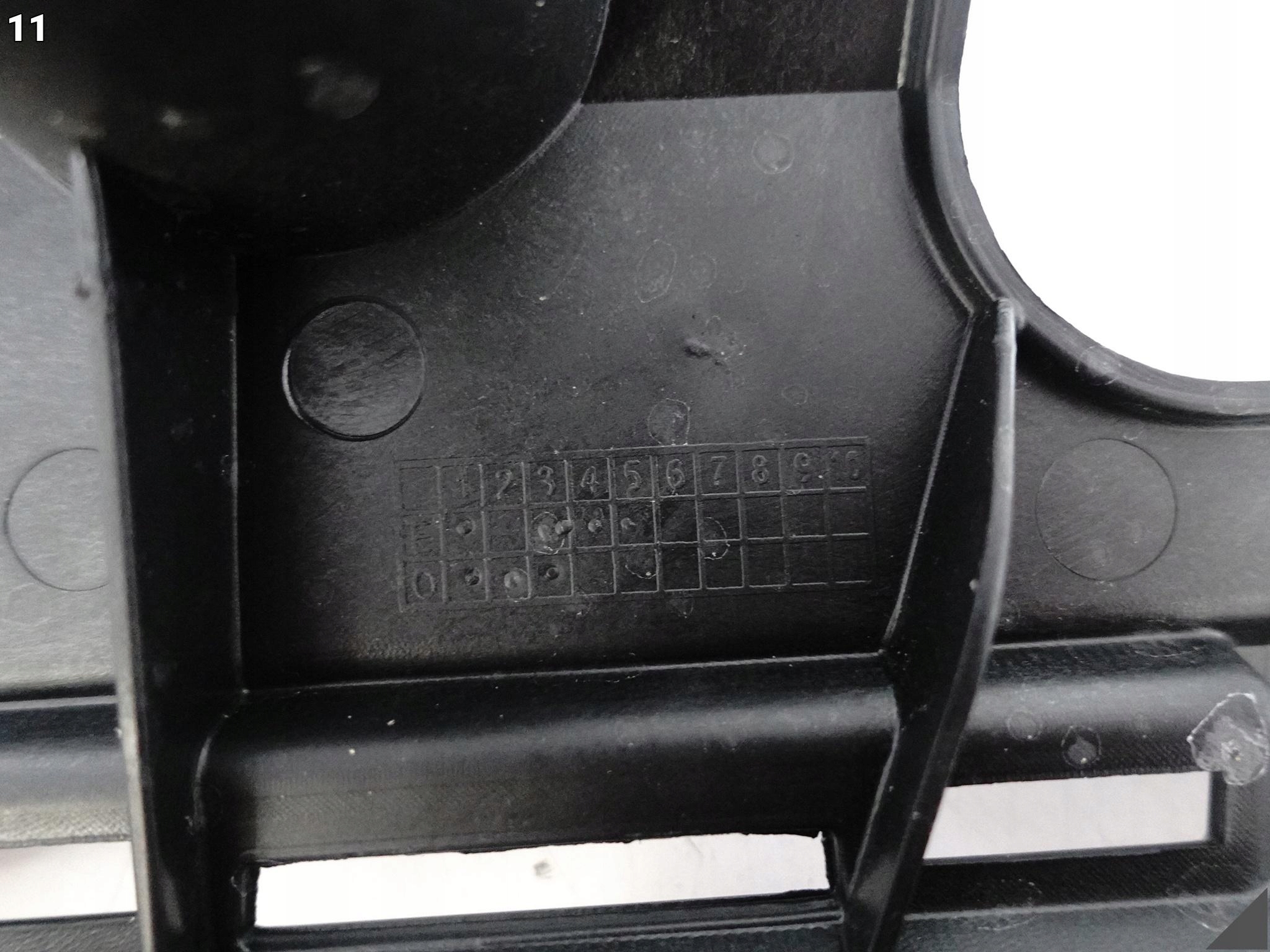 MERCEDES ML AMG W166 11-15 holder console support mouldings PROGOWEJ right