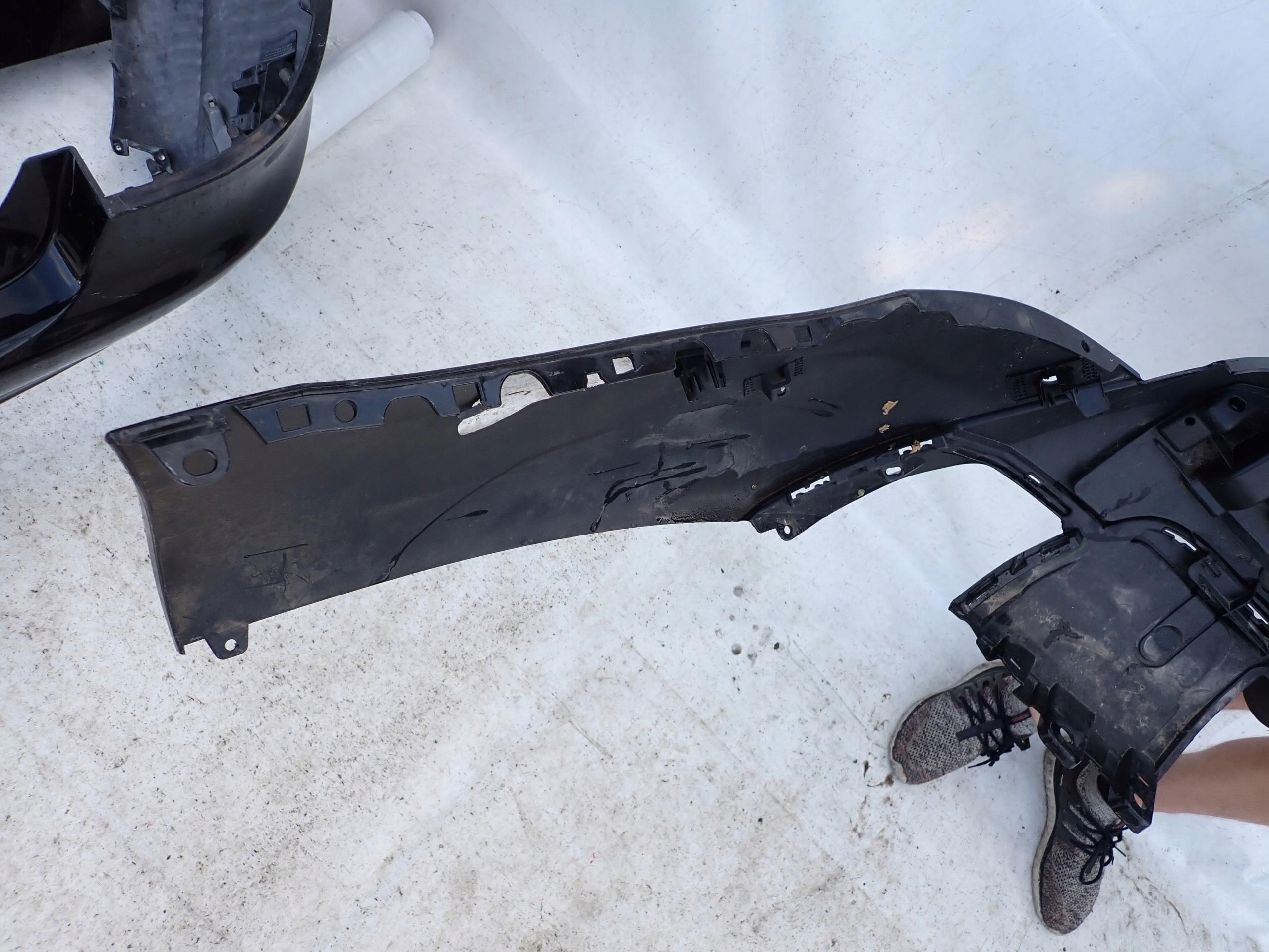 LAND ROVER DISCOVERY V 16- DOL der Stoßstange heck hinten PDC