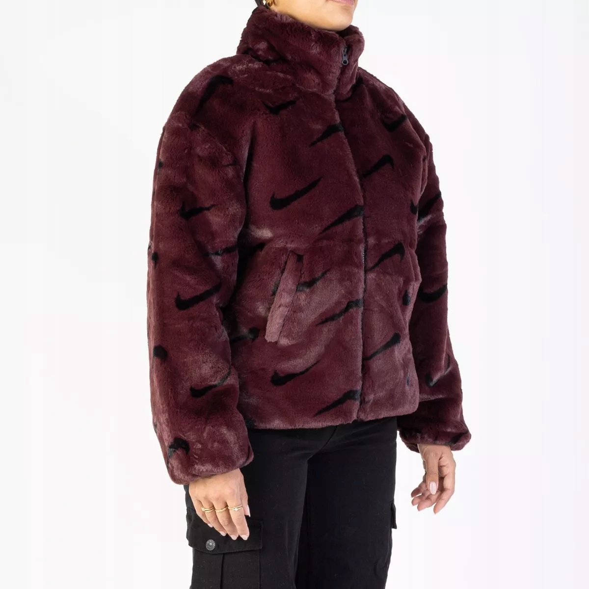 Nike Sportswear Bunda Kožešina Plyšová Vel. M!!