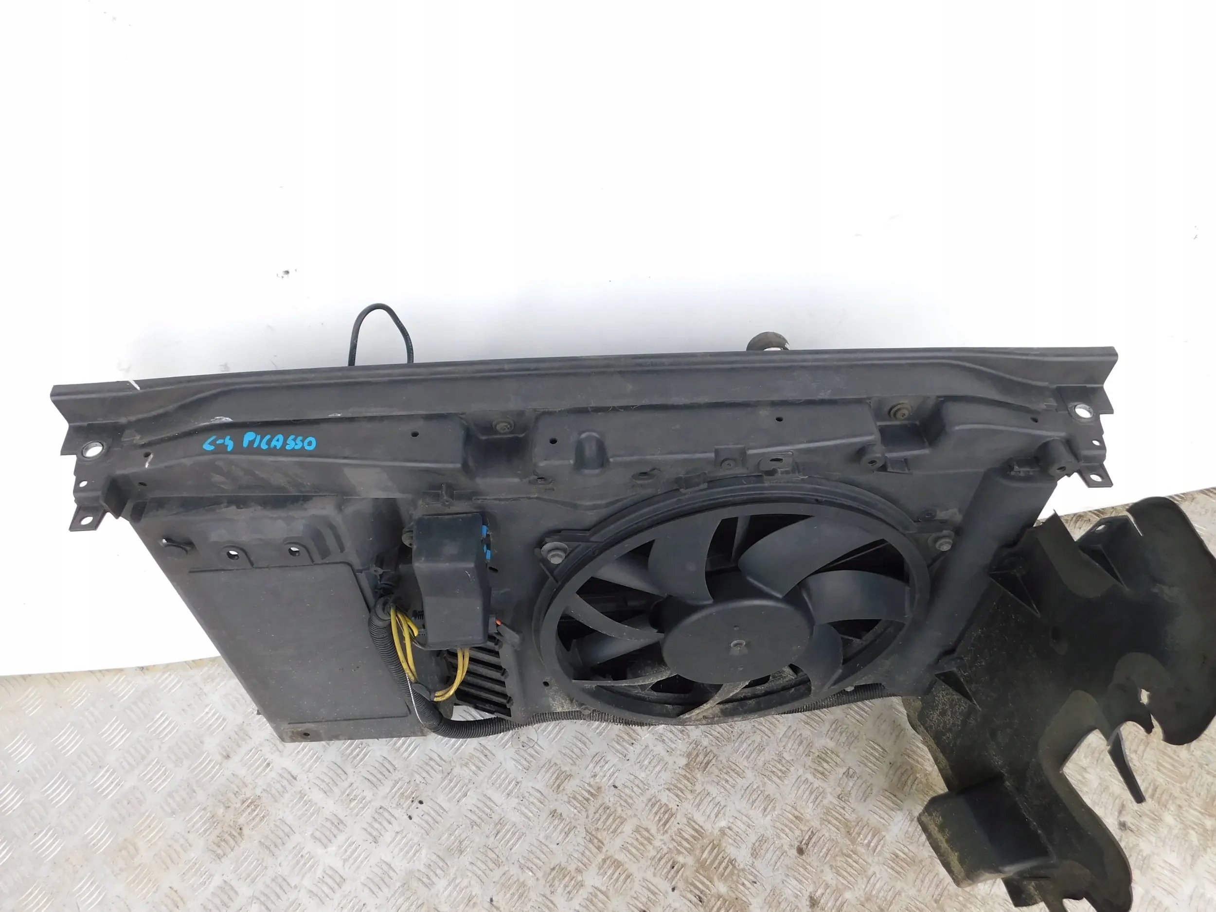 support panel for radiators fan radiator CITROEN C4 PICASSO 1.6 16V